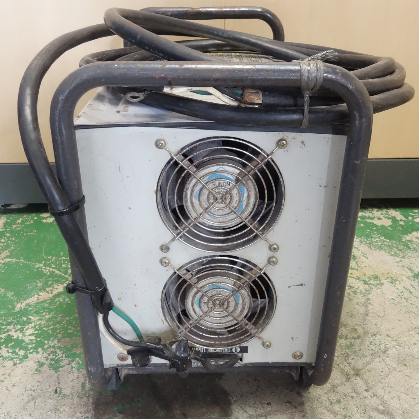 [送料無料] ☆パナソニック 交流 アーク 溶接機 200V 250AD1 自動 電撃防止装置内蔵 Panasonic 現状品☆