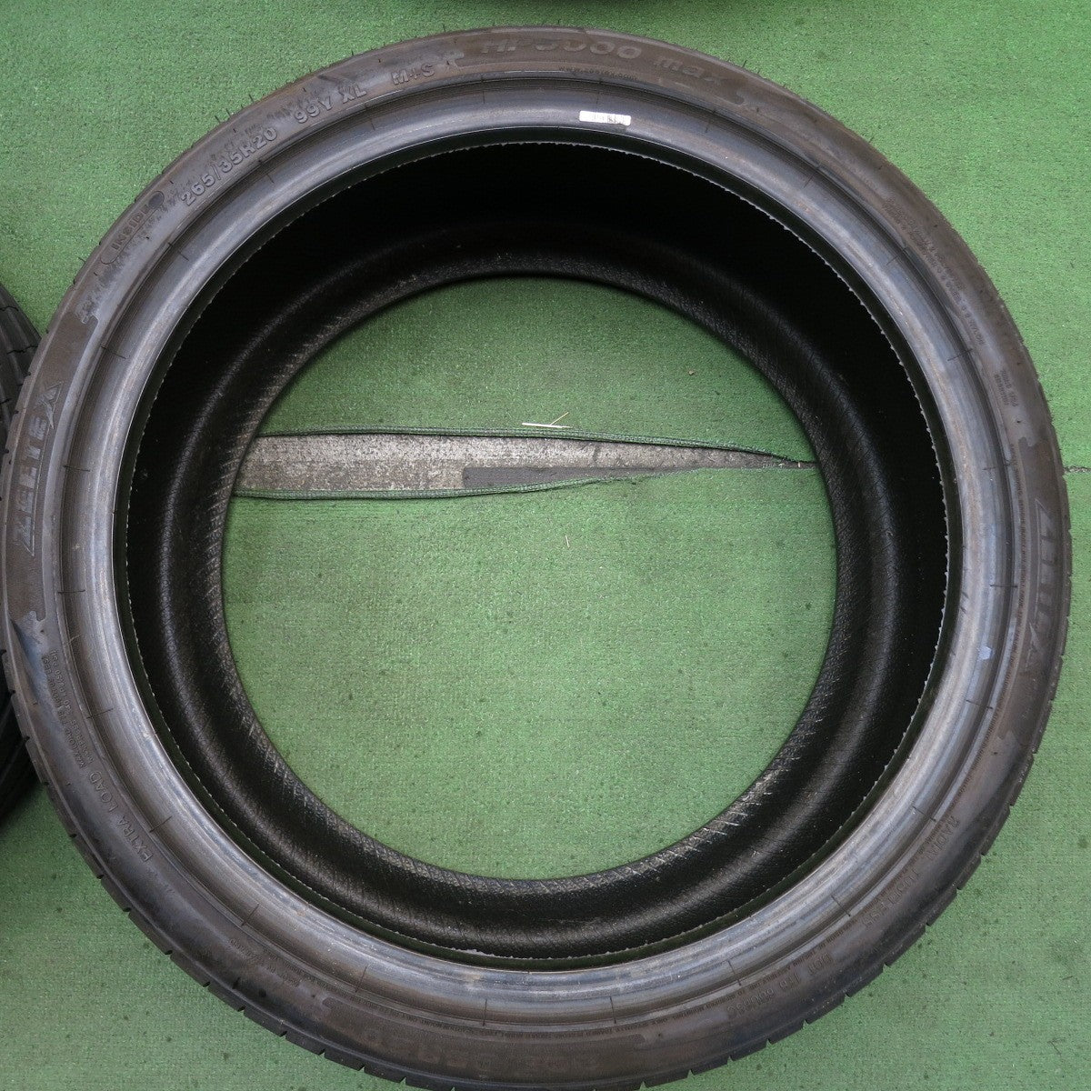 バリ溝！24年！9.5分◎265/35R20 ジーテックス HP5000 max タイヤ 20インチ アウディ A7 等◎6082601KKノタ