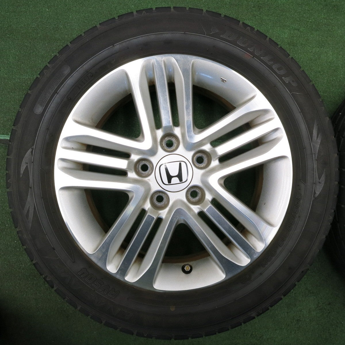 *送料無料* バリ溝！9分★ホンダ ステップワゴン スパーダ 純正 205/60R16 ダンロップ エナセーブ RV504 16インチ PCD114.3/5H★4031805NJノ