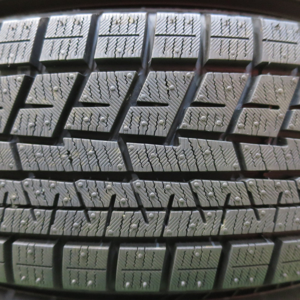 [送料無料] バリ溝！23年！キレイ！ほぼ10分★スタッドレス 165/70R14 ヨコハマ アイスガード iG60 BALMINUM バルミナ 14インチ PCD100/4H★5010701イス