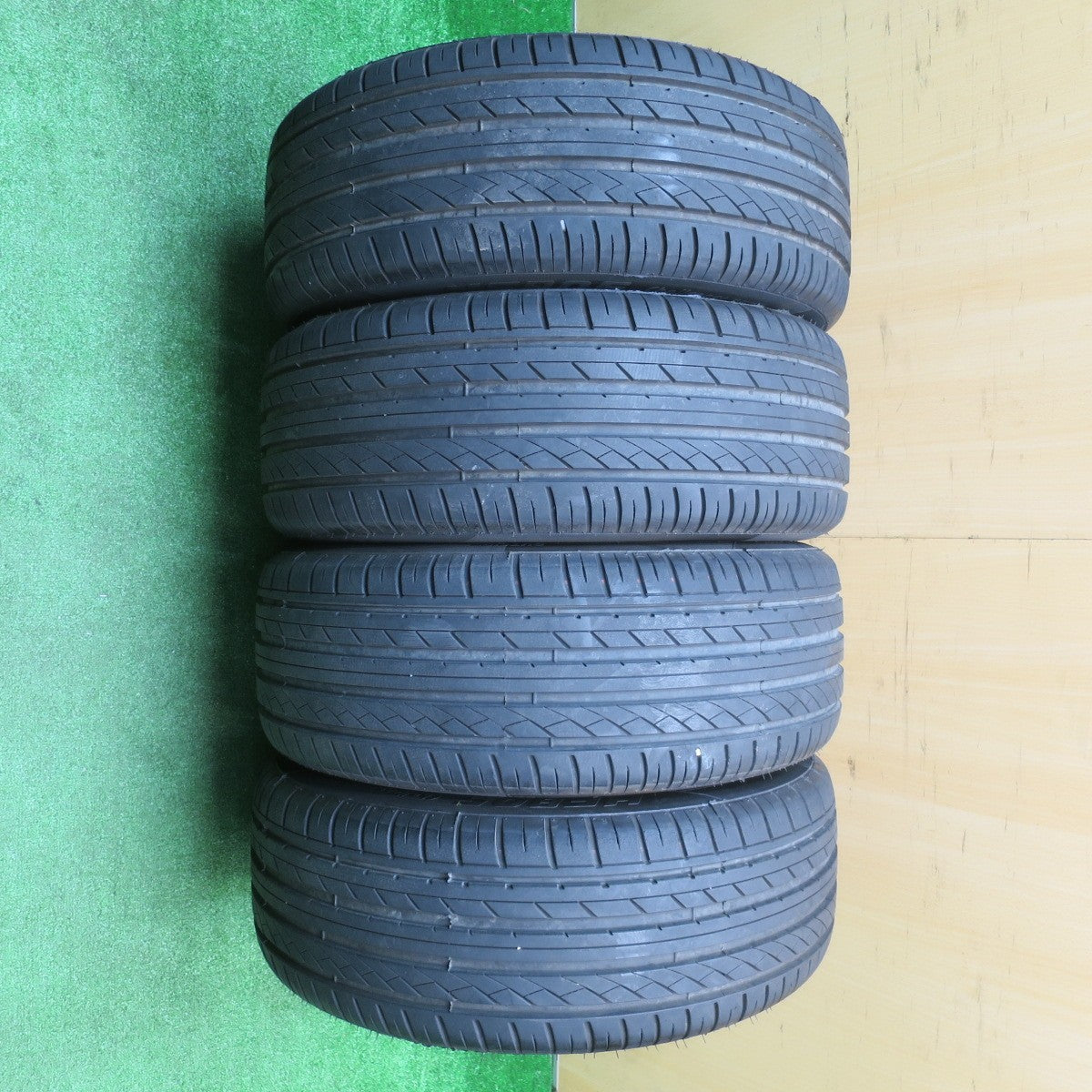 バリ溝！22年！キレイ！9分★ハイエース 等 トヨタ 150系 プラド 純正 215/55R17 ハイフライ HF805 17インチ PCD139.7/6H★5102901NJノ