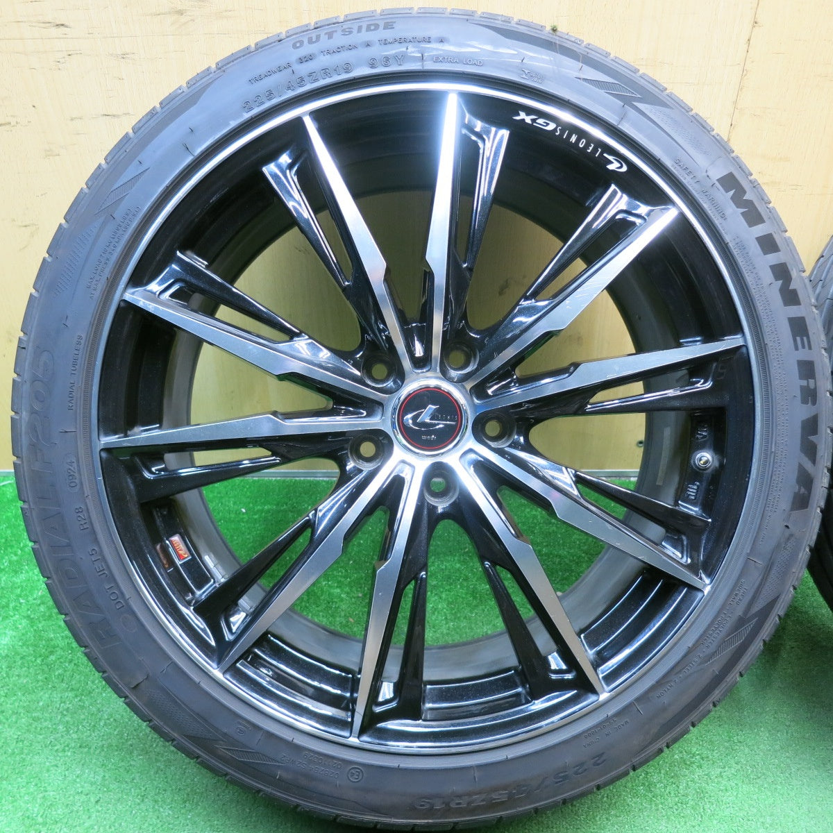 バリ溝！24年！9.5分★LEONIS GX 225/45R19 ミネルヴァ ラジアル F205 レオニス 19インチ PCD114.3/5H★5041505TNノ