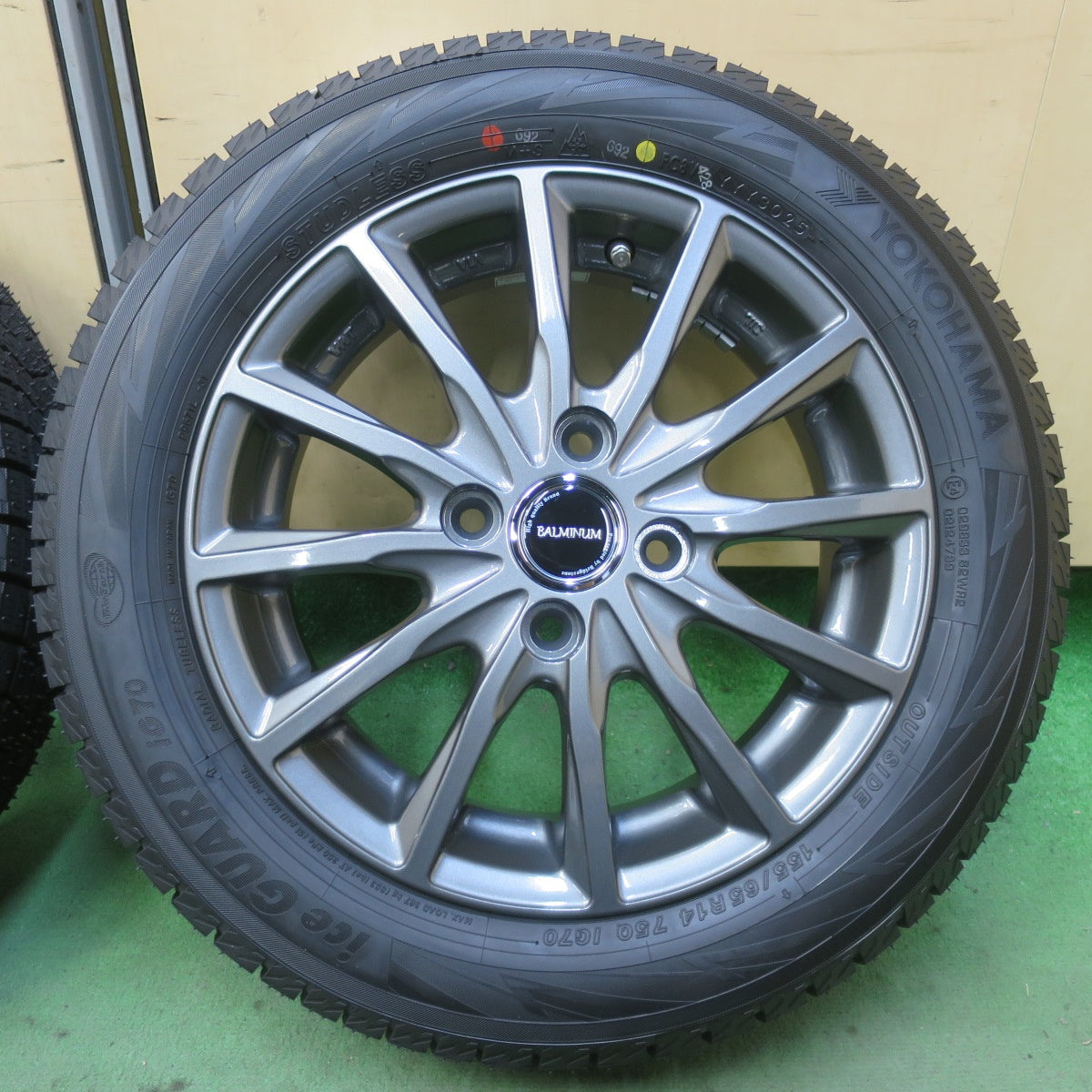 未使用！25年◎スタッドレス 155/65R14 ヨコハマ アイスガード iG70 BALMINUM AR12 バルミナ 14インチ PCD100/4H◎6080903イス