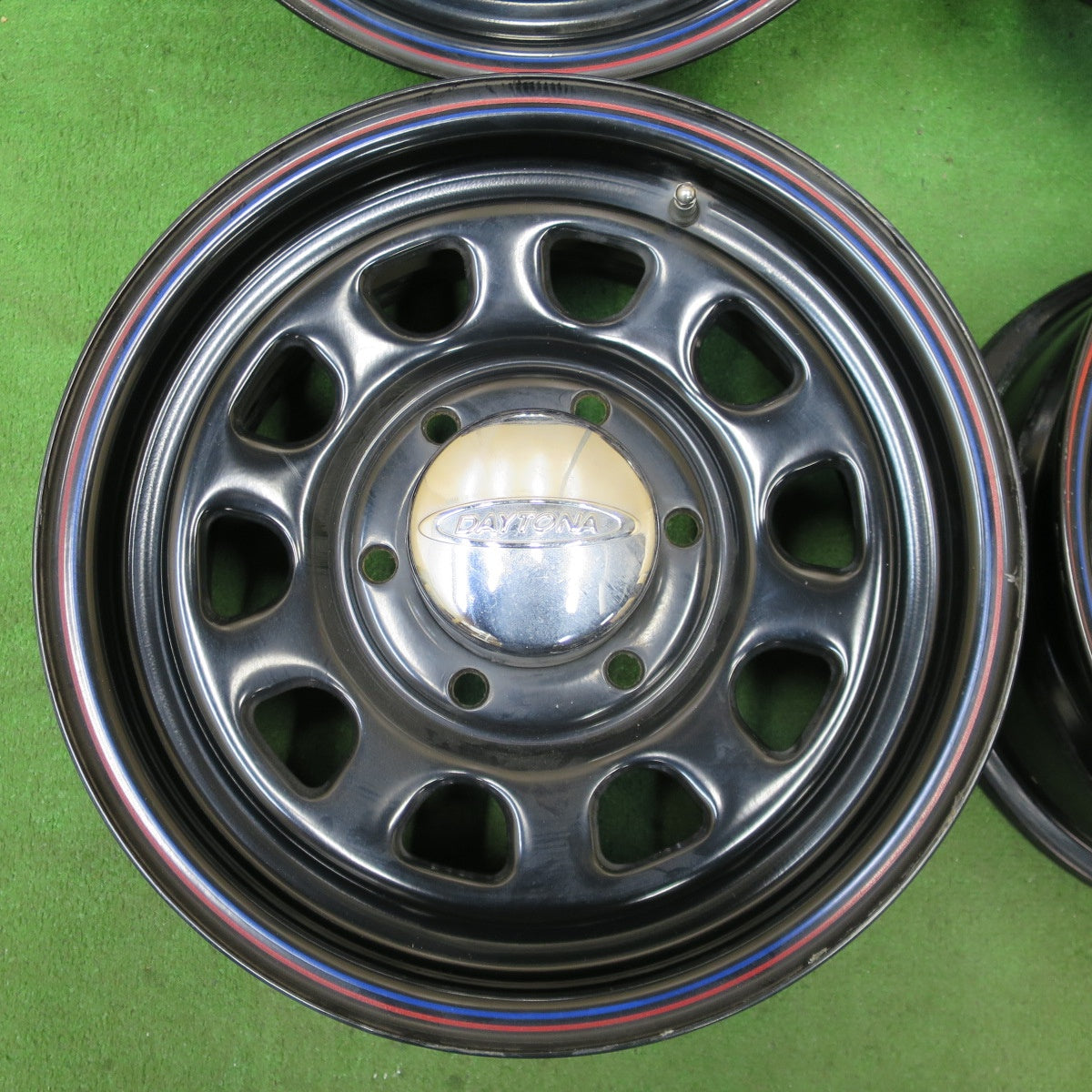 4本価格★DAYTONA デイトナ 15インチ ホイール 15×6.5J PCD139.7/6H★6022505ナホ