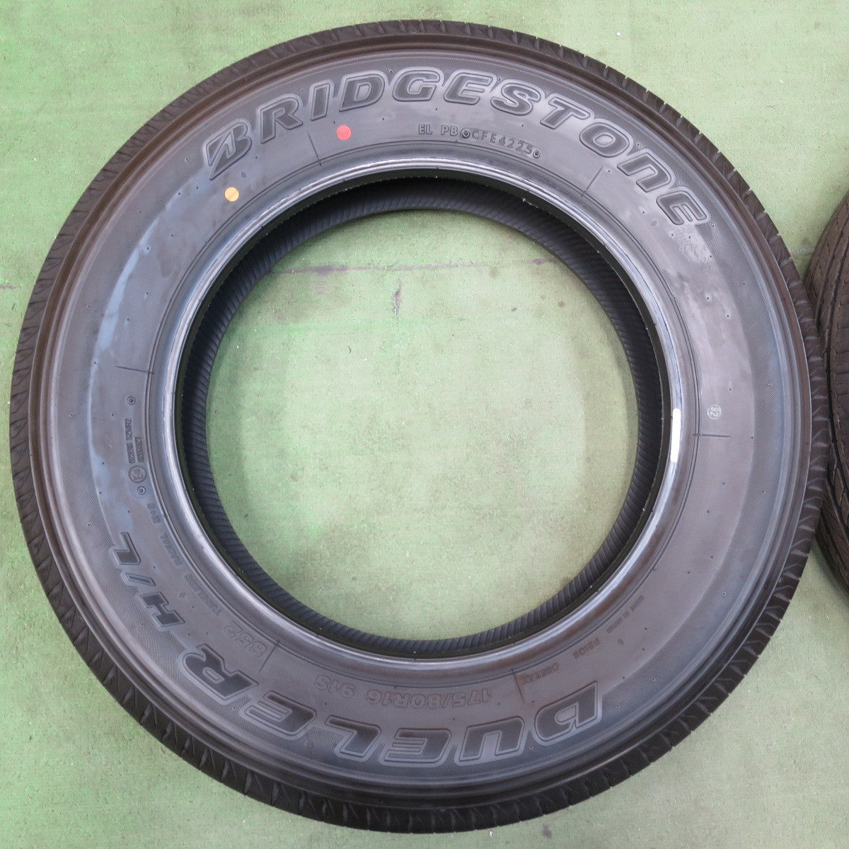 新車外し！25年★ジムニー 等 175/80R16 ブリヂストン デューラー H/L 852 DUELER タイヤ 16インチ★6010711イノタ