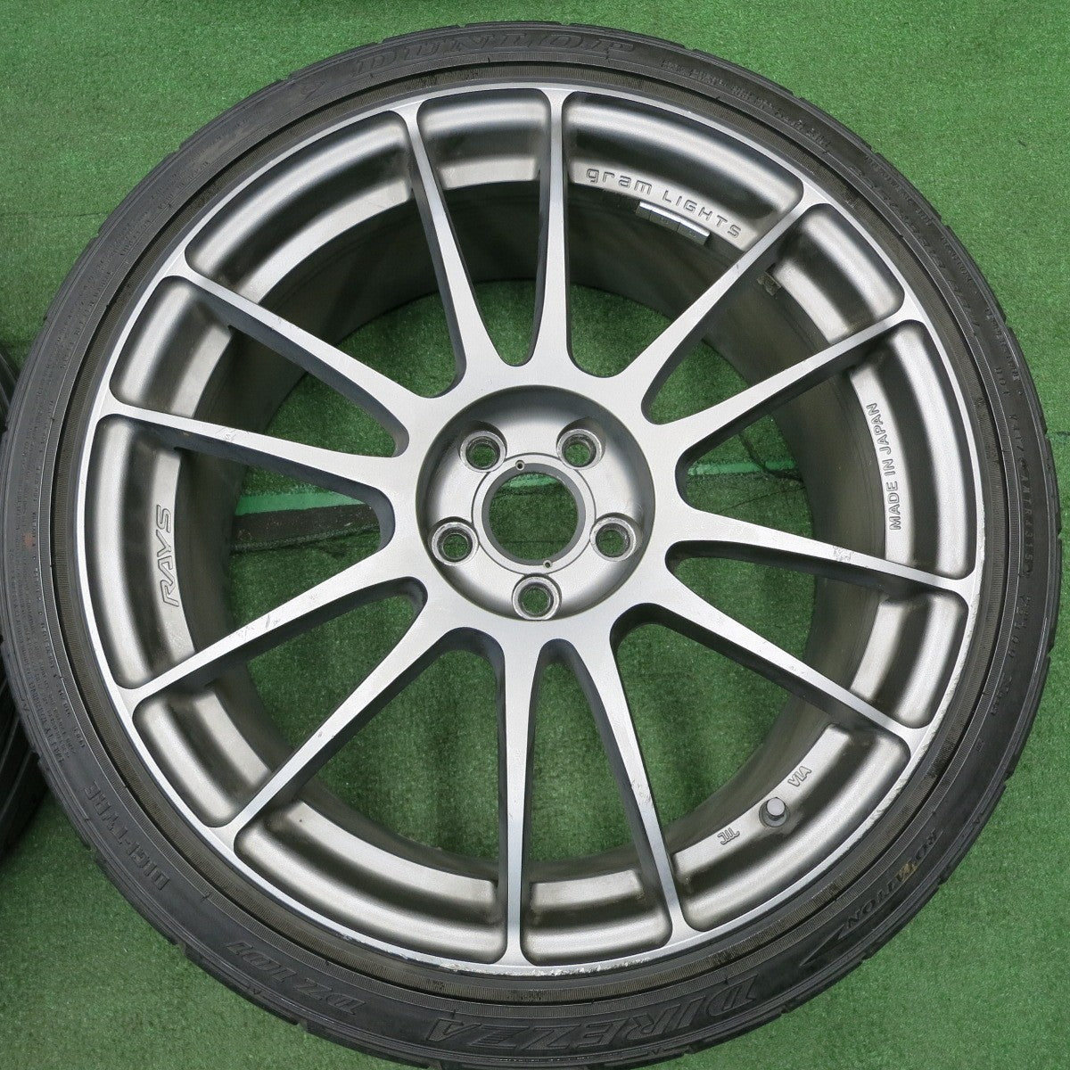 *送料無料* 4本価格★86 BRZ等 RAYS gram LIGHTS 57XTREME 225/40R18 ダンロップ DIREZZA DZ101 レイズ PCD100/5H★4032102NJノ