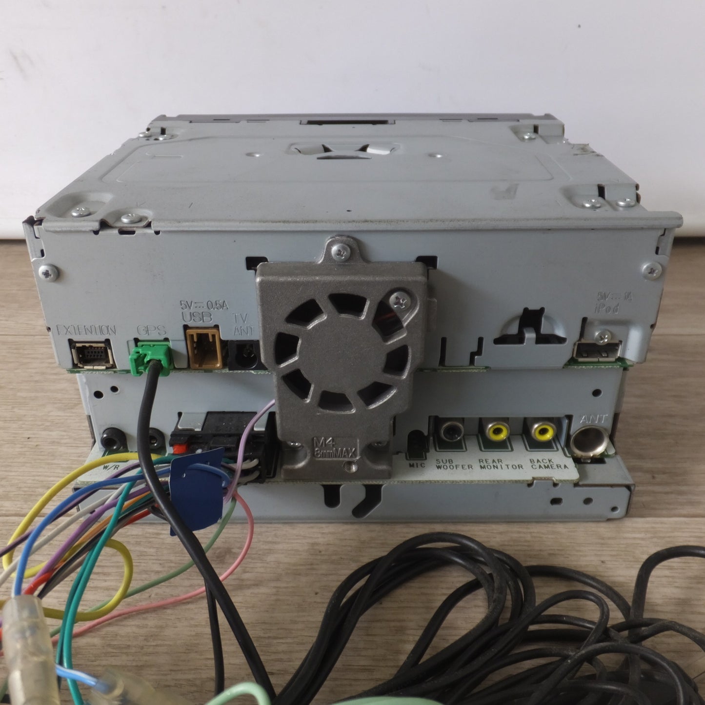 [送料無料] ★カロッツェリア carrozzeria AV一体型メモリーナビゲーション 楽ナビ AVIC-RZ03[2]★
