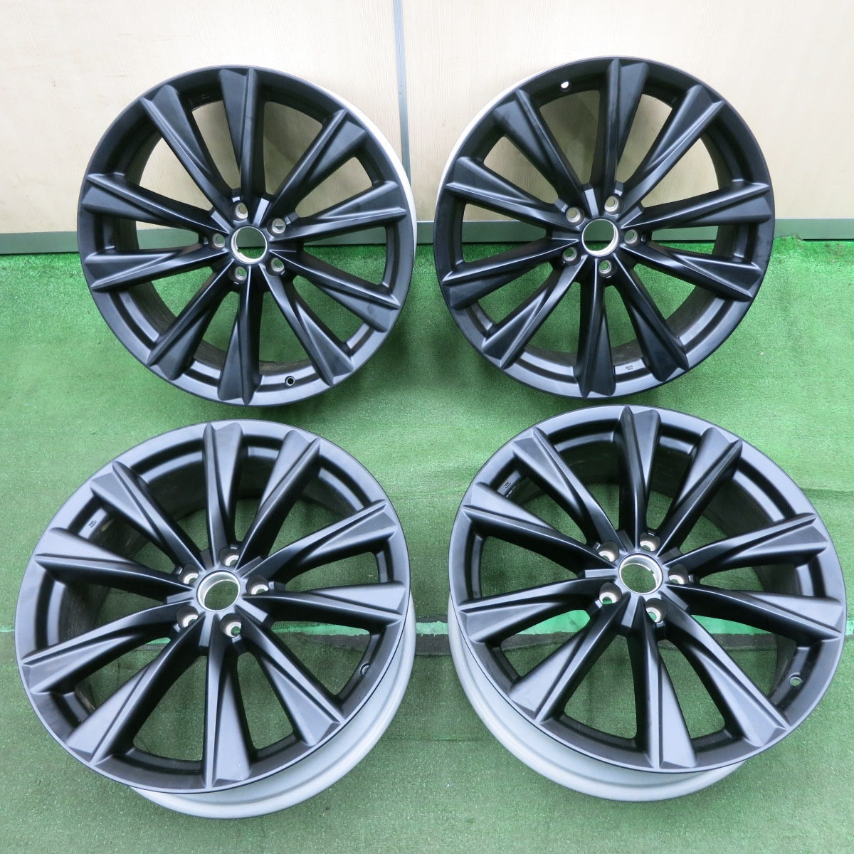*送料無料* 新車外し★レクサス RX500h Fスポーツ パフォーマンス 純正 ホイール 21インチ 21×8J PCD114.3/5H★4060501NJホ