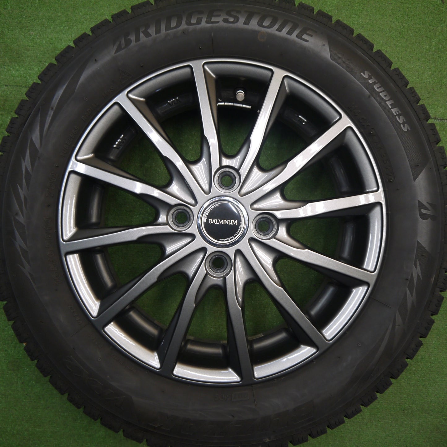 バリ溝！22年！キレイ！8.5分★スタッドレス 165/65R14 ブリヂストン ブリザック VRX2 BALMINUM AR12 バルミナ 14インチ ソリオ ハスラー 等 PCD100/4H★6022503Hス