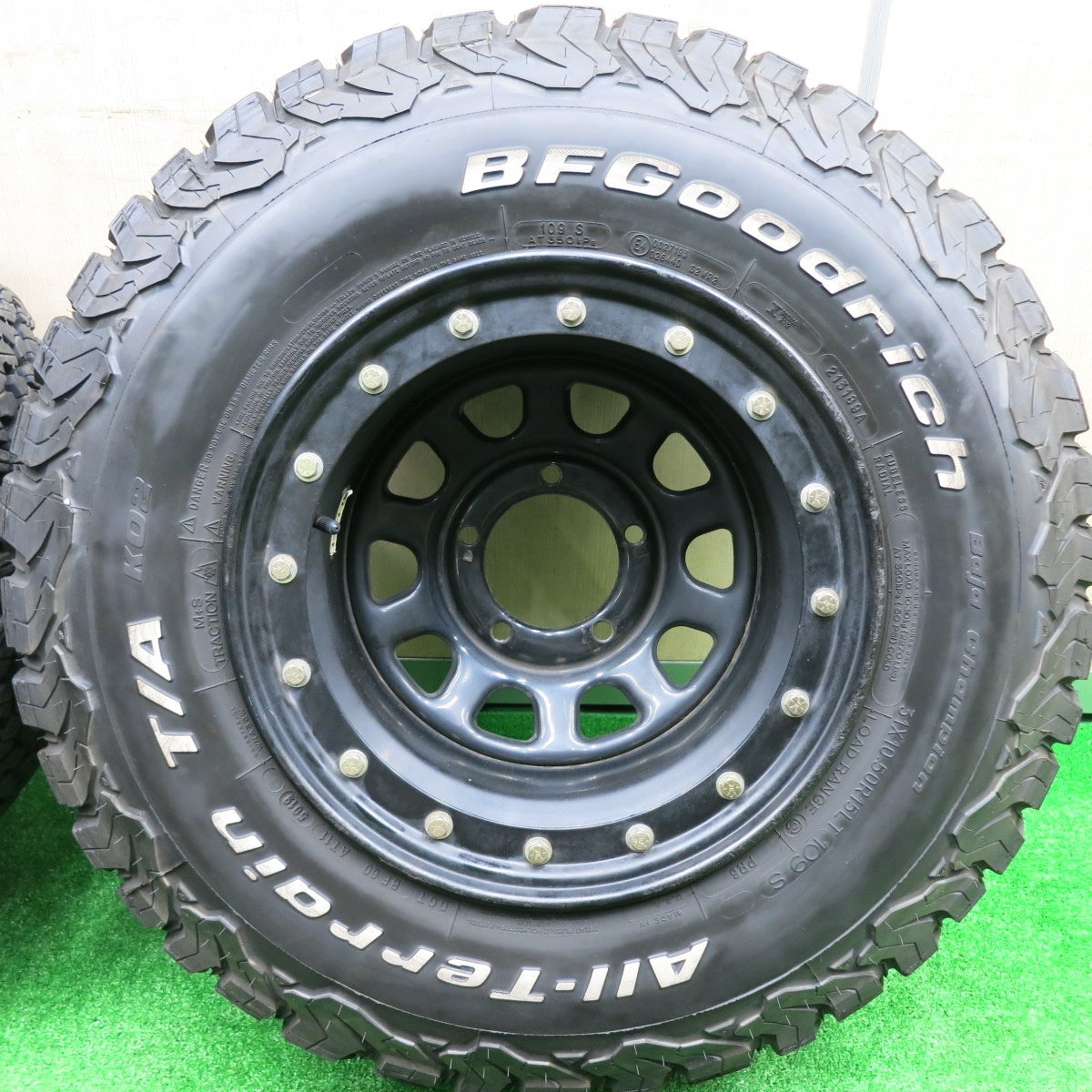 *送料無料* ビードロック付！バリ溝！9分★デイトナ ダッジ ラムバン 30×9.50R15 31×10.50R15 BFグッドリッチ All-Terrain T/A KO2 DAYTONA PCD139.7/5H★4081001HAノ