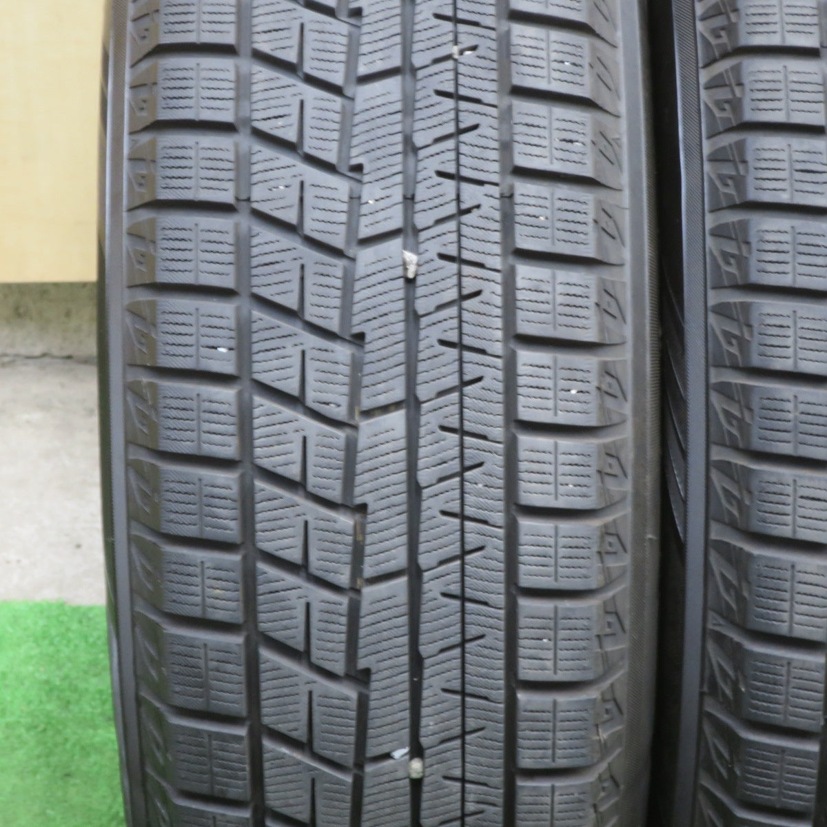 バリ溝！23年！キレイ！9.5分★スタッドレス 205/65R16 ヨコハマ アイスガード iG60 AZANE FB 社外 アルミ 16インチ PCD114.3/5H★6022701TTス