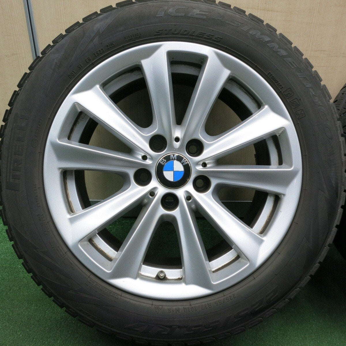 4本価格★BMW 5シリーズ F10 純正 225/55R17 スタッドレス ピレリ アイスアシンメトリコ 17インチ PCD120/5H★4050701HAス