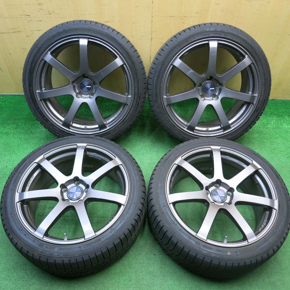 バリ溝！21年！キレイ！9.5分★ENKEI PF07 スタッドレス 245/40R19 ダンロップ ウインターマックス 03 エンケイ PCD114.3/5H★5112911HAス