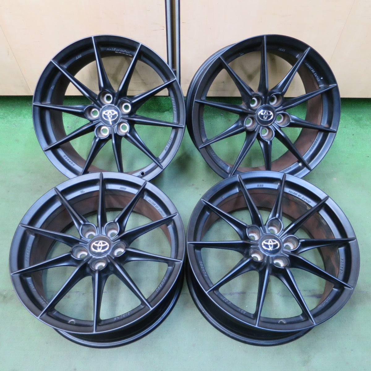 4本価格◎トヨタ GR ヤリス RZ ハイパフォーマンス ファースト エディション 純正 鍛造 BBS ホイール 18インチ 18×8J PCD114.3/5H◎6100201NGホ