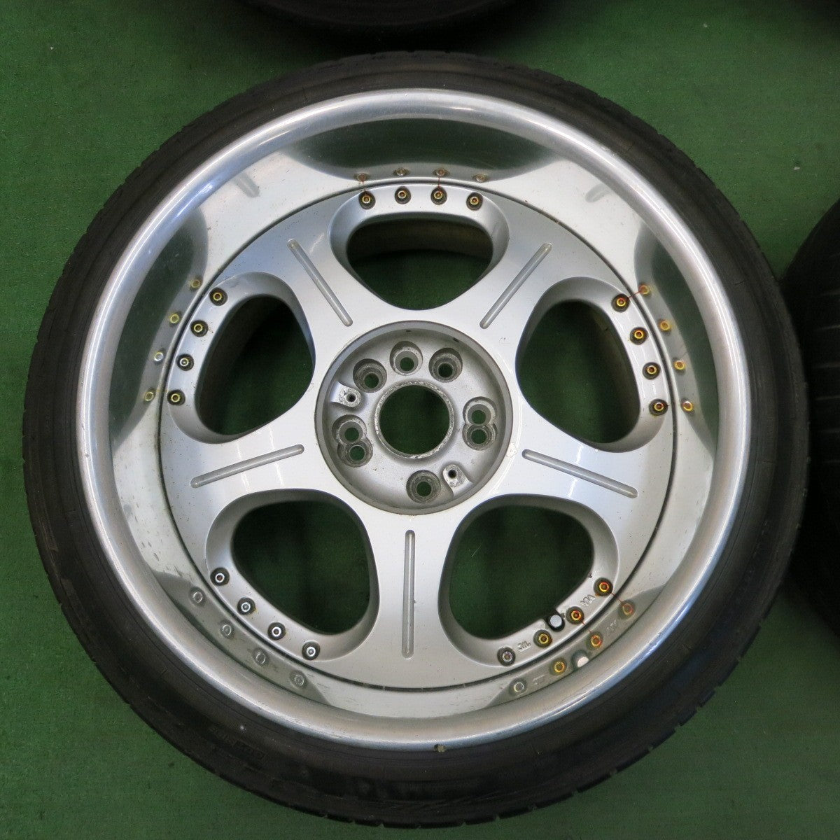 [送料無料] バリ溝！9分★SPEED STAR アンドリューD 225/40R18 235/40R18 レーダー ピレリ ブリヂストン スピードスター PCD114.3/4H 5H マルチ★4092501ナノ