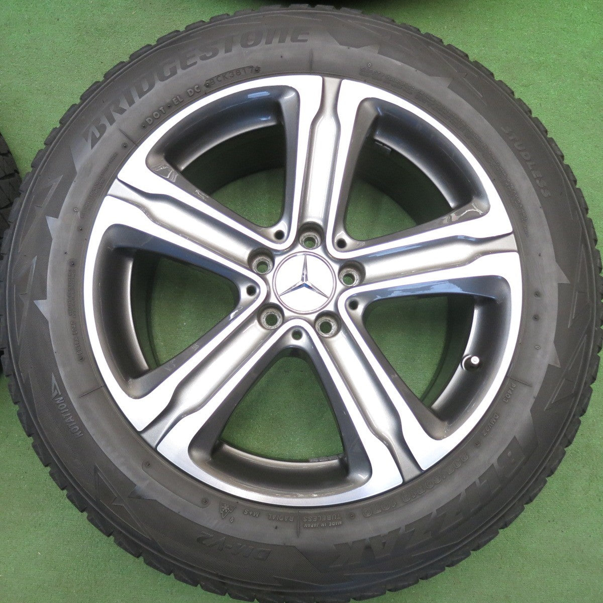 4本価格★ベンツ GLC クラス X253 純正 235/60R18 スタッドレス ブリヂストン ブリザック DM-V2 18インチ PCD112/5H★6042304HAス