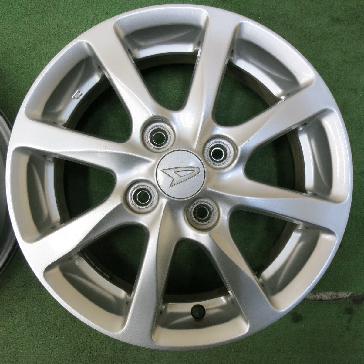 [送料無料] キレイ★ダイハツ ムーヴ タント 等 純正 ホイール 14インチ 14×4.5J PCD100/4H★5021409SYホ
