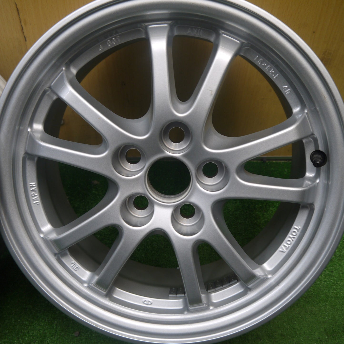 キレイ★トヨタ 50系 プリウス 純正 ホイール 15インチ 15×6.5J PCD100/5H★5122606Hホ