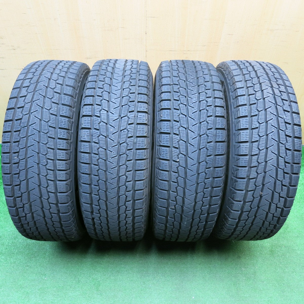 バリ溝！21年！9.5分★スタッドレス 225/65R17 ヨコハマ アイスガード G075 STRANGER ストレンジャー 17インチ PCD114.3/5H★5120607HAス