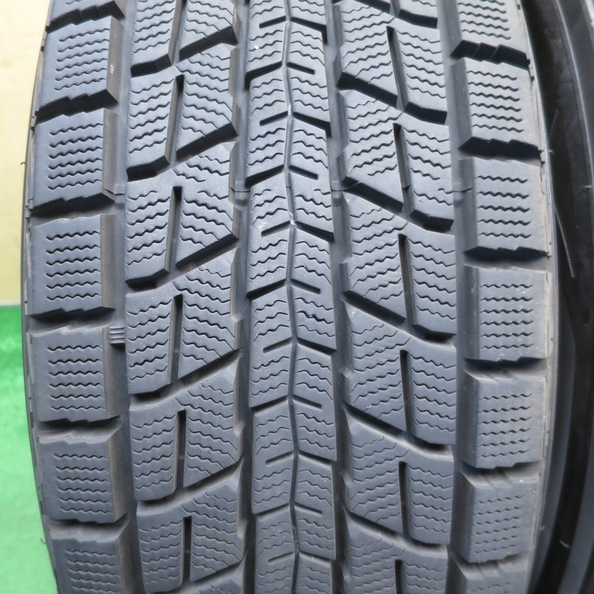 バリ溝！9.5分◎アウディ 等 ENCO EXCLUSIVE ERZ 235/65R18 スタッドレス ダンロップ ウインターマックス SJ8 エンコ エクスクルーシヴ エルツ 18インチ PCD112/5H◎6091905NJス
