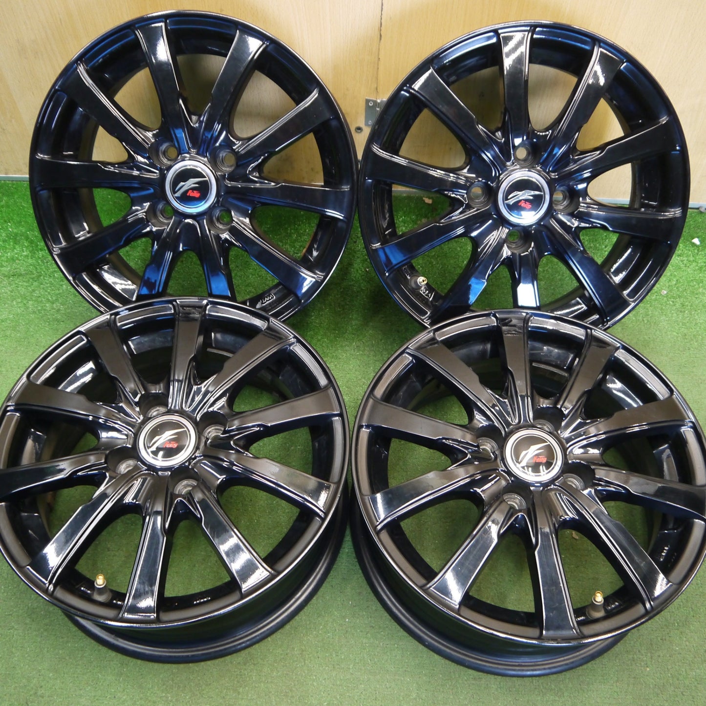 キレイ★Fang ファング 14インチ ホイール 14×5.5J PCD100/4H★6051508Hホ
