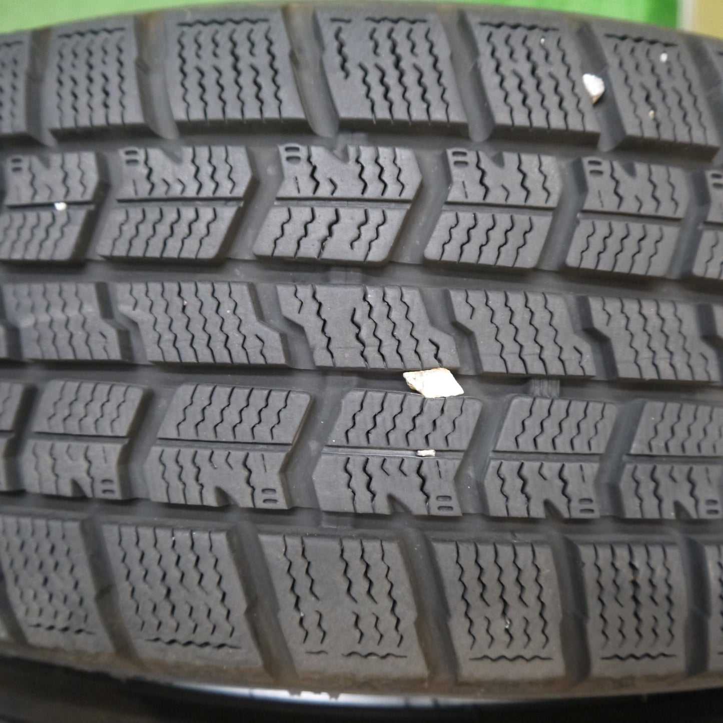 バリ溝！キレイ！9.5分★スタッドレス 185/55R16 グッドイヤー アイスナビ7 ravrion RS01 ラブリオン 16インチ PCD100/4H★5052607Hス