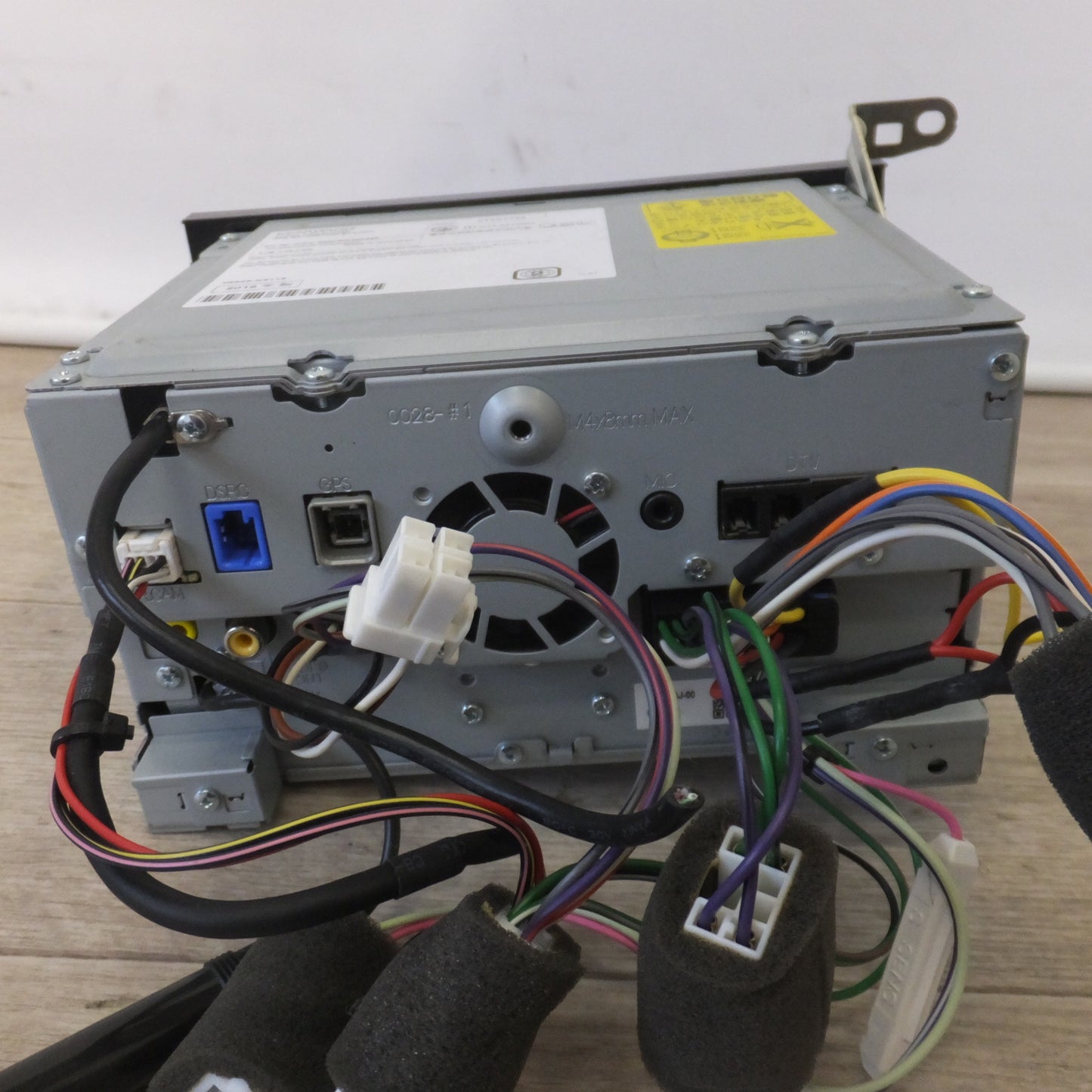 [送料無料] ★ケンウッド製 ダイハツ 純正 ワイド エントリーメモリーナビ NMZK-W68D 08545-K9119[26]★