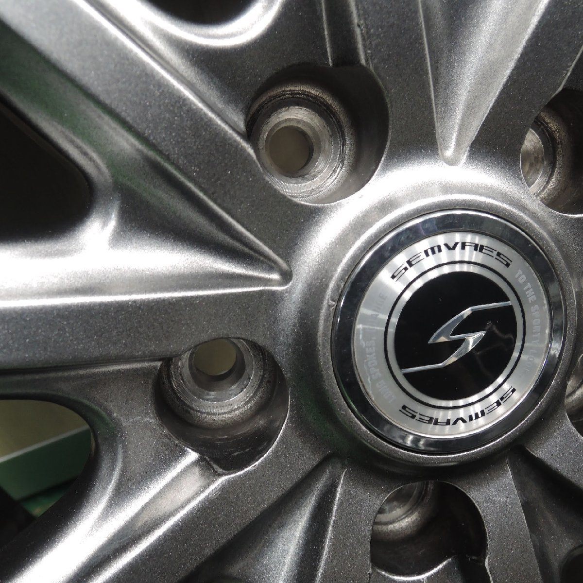 キレイ★スタッドレス 225/65R17 ダンロップ ウインターマックス SJ8 SEMVAES 17インチ PCD114.3/5H★3111805HAス