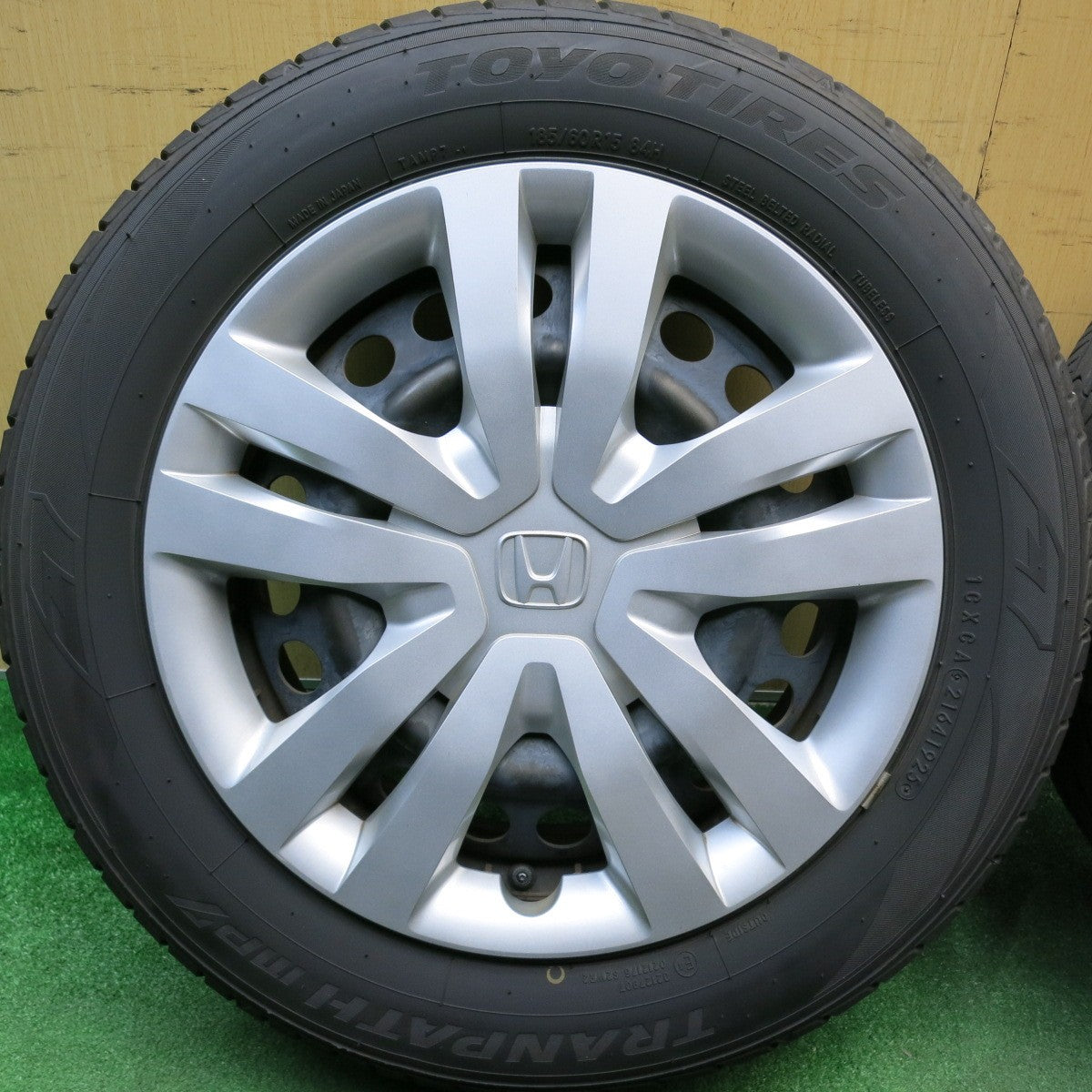 バリ溝！25年！9.5分★ホンダ フィット 純正 スチール 185/60R15 トーヨー トランパス MP7 15インチ PCD100/4H★6032904HAノ