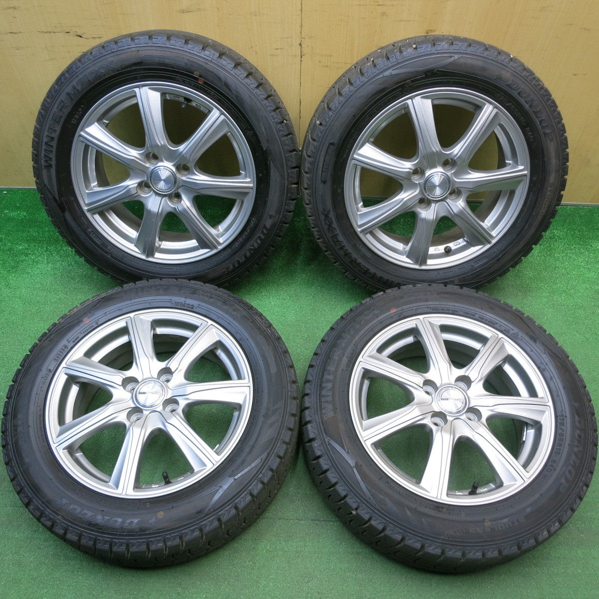 バリ溝！23年！9.5分★スタッドレス 175/65R15 ダンロップ ウインターマックス WM02 PRD 社外 アルミ 15インチ PCD100/4H★6012501HAス