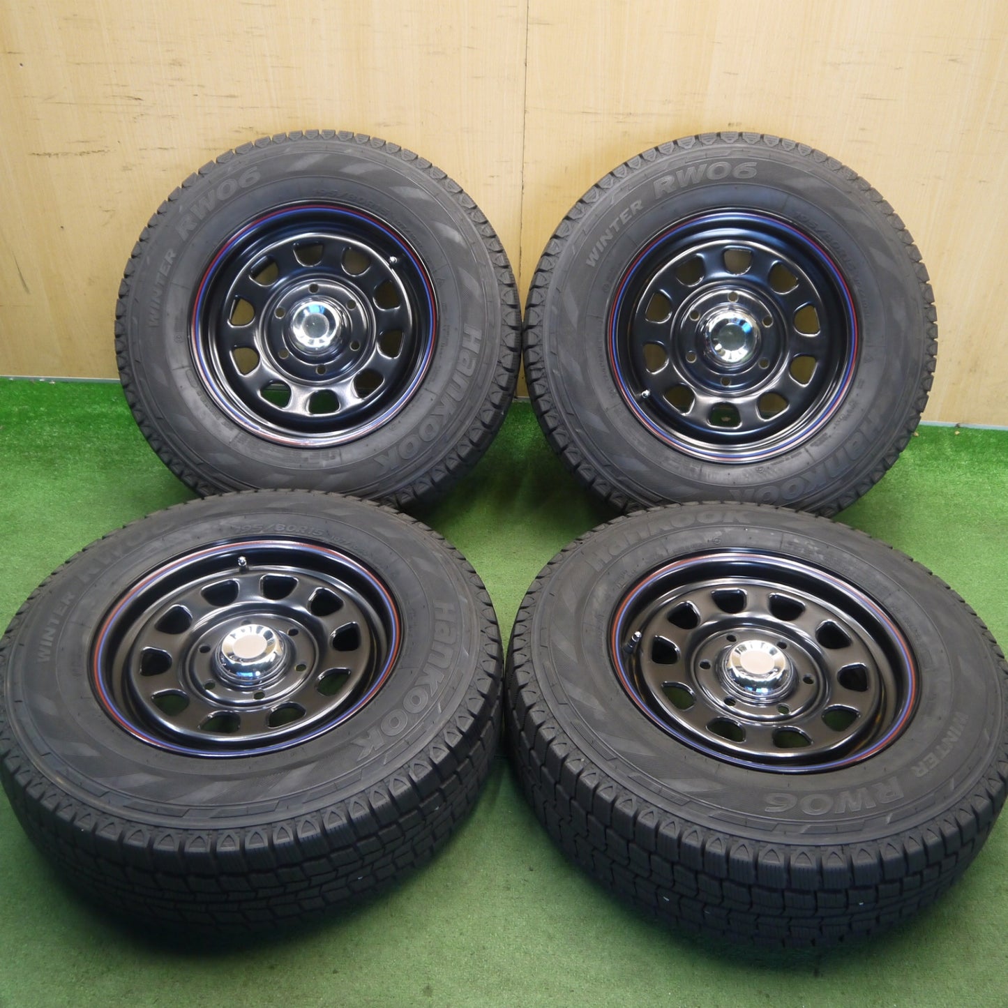 バリ溝！22年！キレイ！9.5分★スタッドレス 195/80R15 107/105L ハンコック ウインター RW06 DAYTONA デイトナ スチール 15インチ PCD139.7/6H★6060302Hス