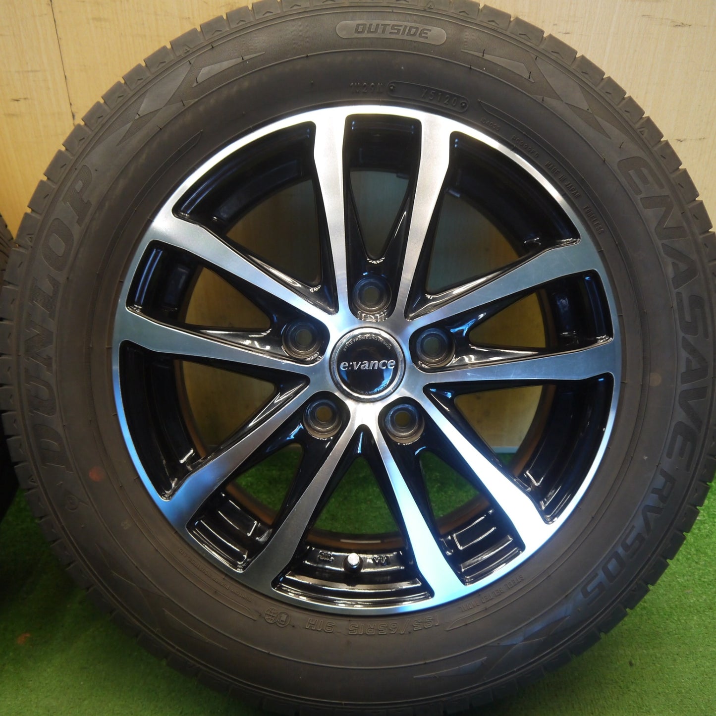 バリ溝！キレイ！9.5分◎195/65R15 ダンロップ エナセーブ RV505 evance HA1 エヴァンス 15インチ PCD114.3/5H◎6083105Hノ