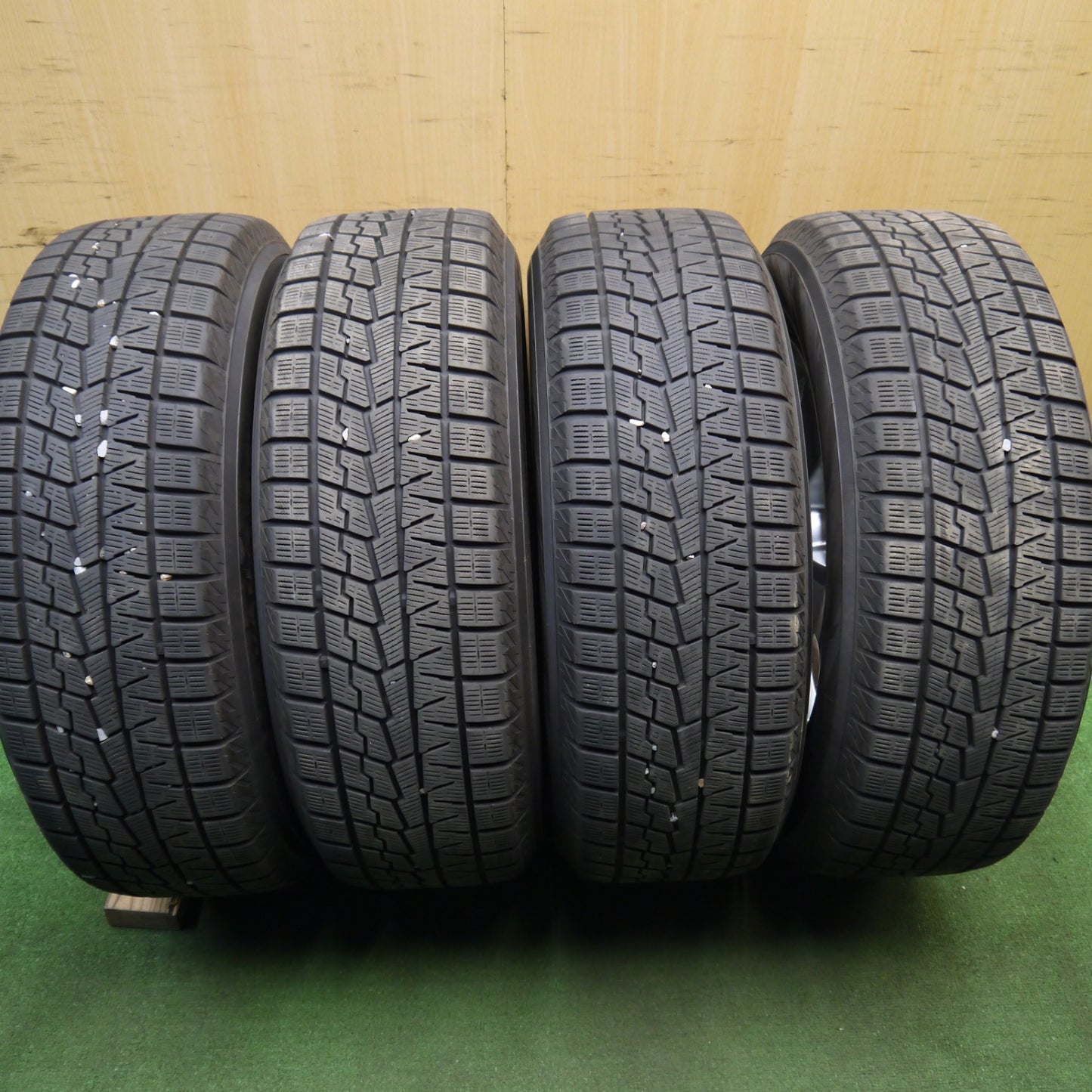 バリ溝！21年！9分★トヨタ 20系 アルファード ヴェルファイア 純正 215/65R16 スタッドレス ヨコハマ アイスガード iG70 16インチ PCD114.3/5H★5040908Hス