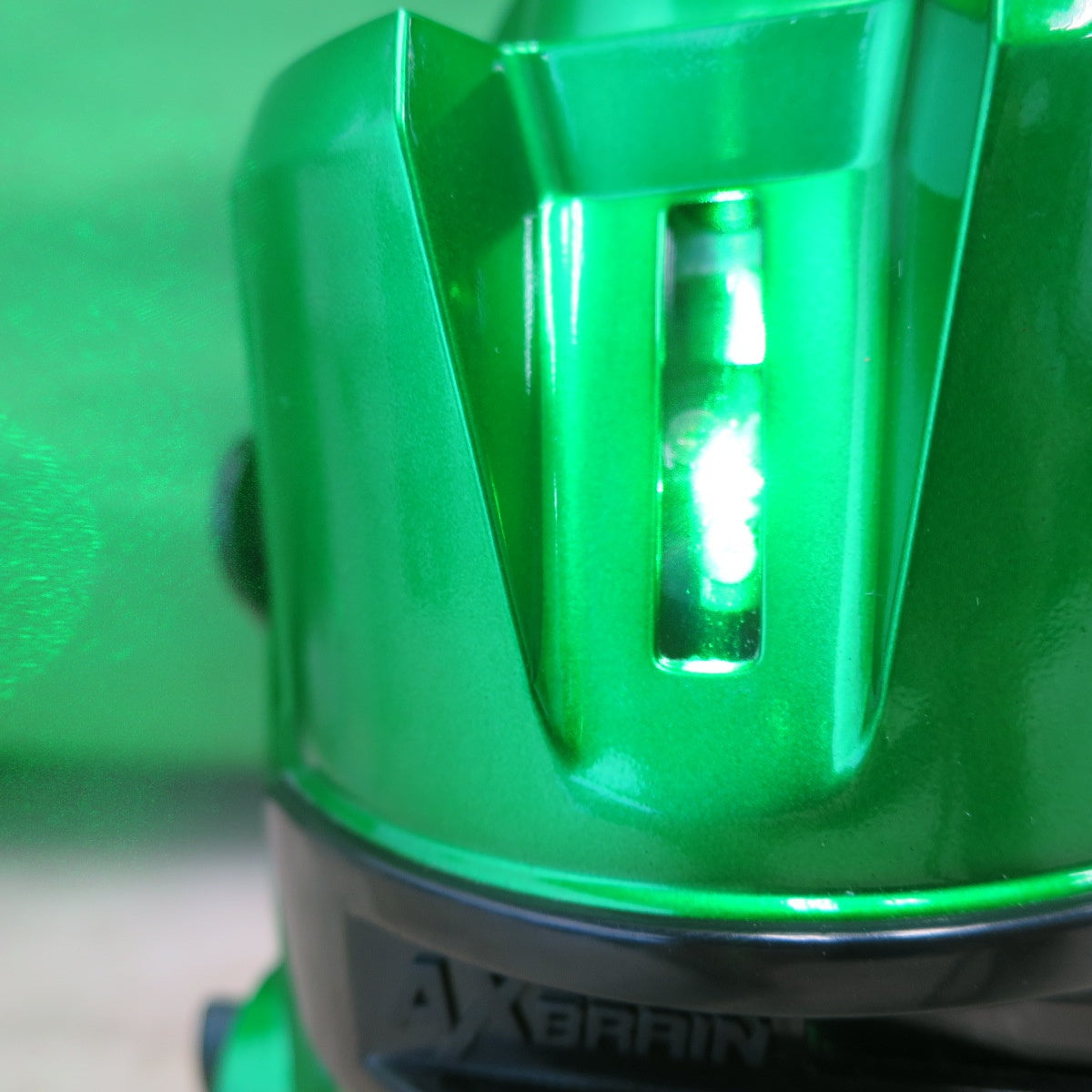 [送料無料] ☆アックスブレイン レーザーマン グリーン レーザー 墨出し器 LV-21G ケース付き 墨出器 AX BRAIN LASER MAN☆