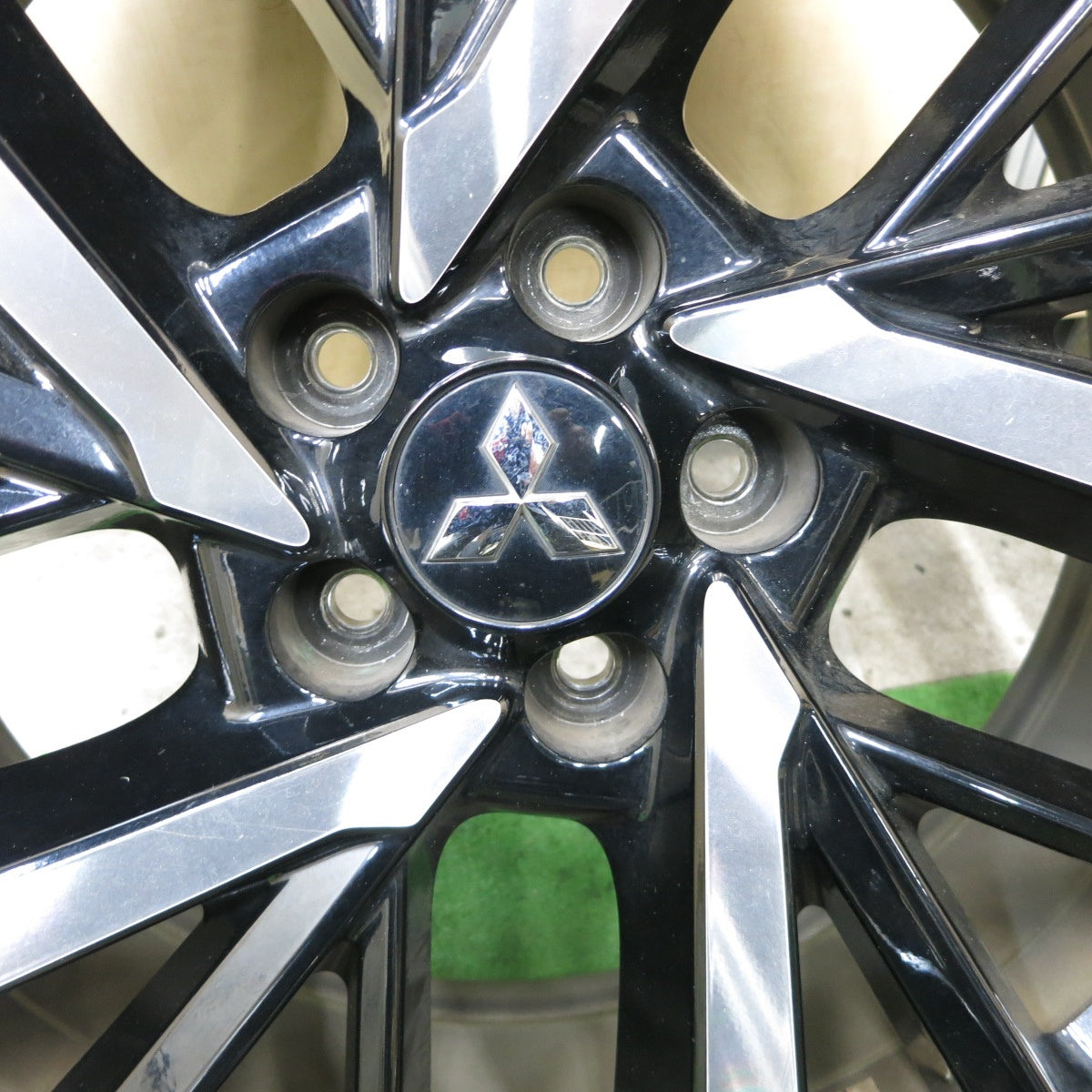 キレイ★三菱 アウトランダー PHEV 純正 ENKEI ホイール 20インチ エンケイ 20×8J PCD114.3/5H★5110505ナホ