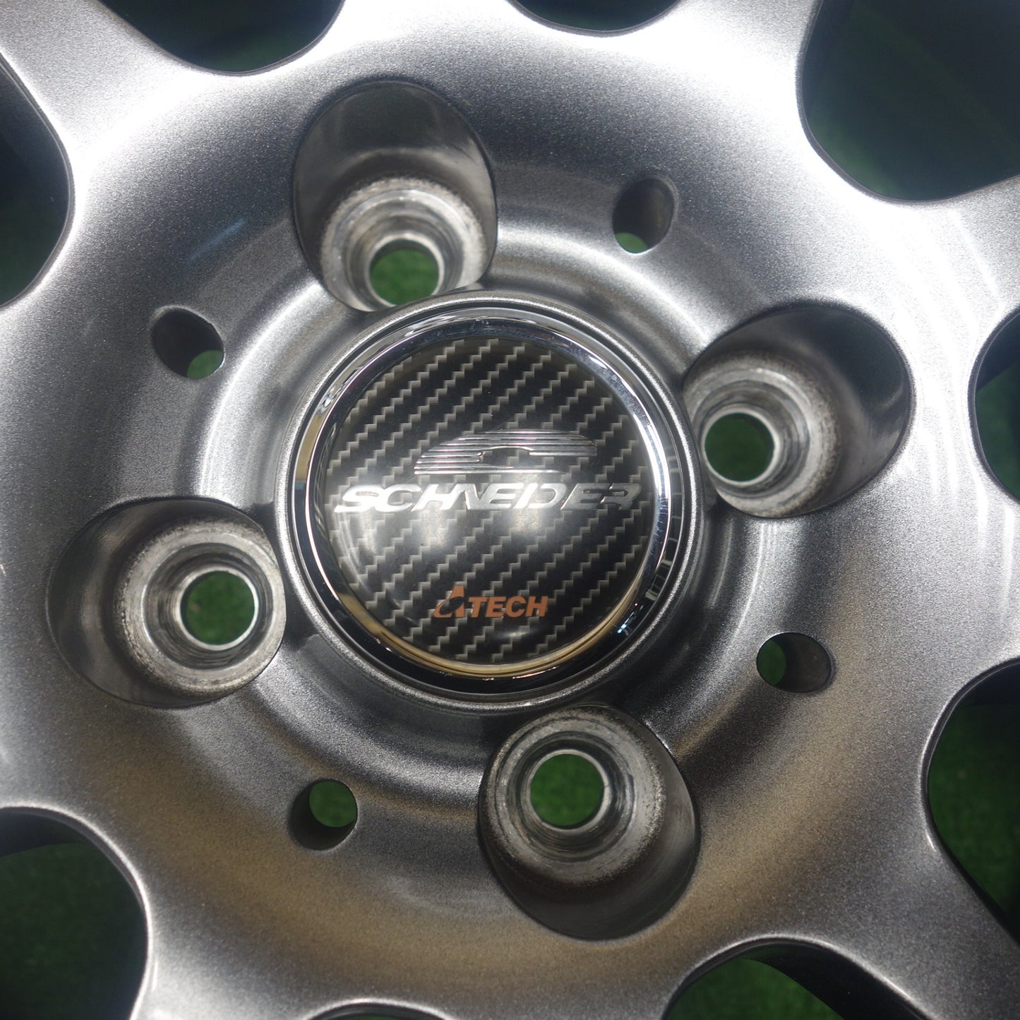 バリ溝！キレイ！8.5分★スタッドレス 175/70R14 ブリヂストン ブリザック VRX2 SCHNEIDER シュナイダー 14インチ PCD100/4H★6041502KTス