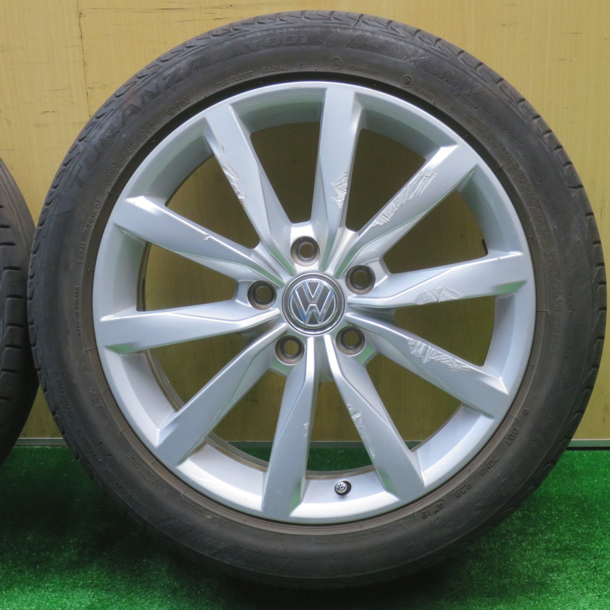 4本価格★ワーゲン ゴルフ7 ハイライン 純正 225/45R17 ブリヂストン トランザ T001 17インチ PCD112/5H★5101504NJノ