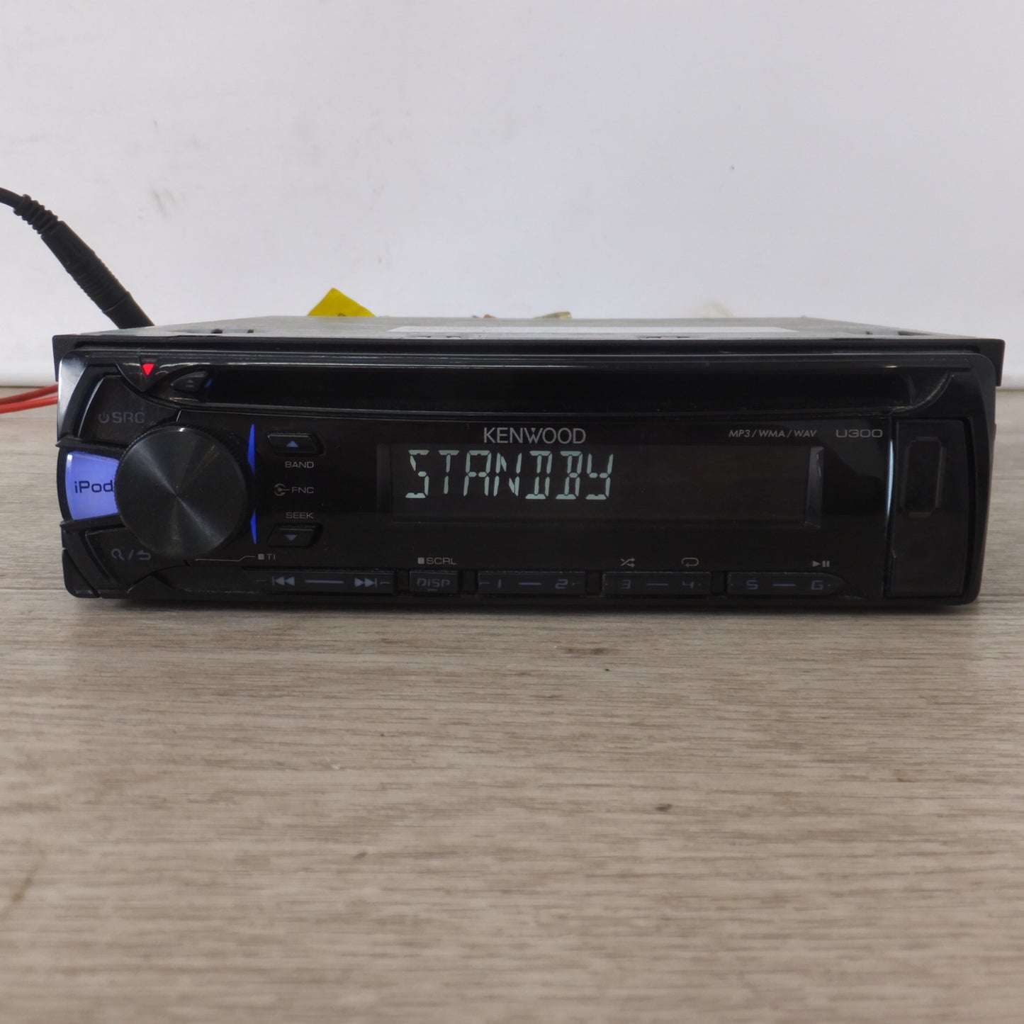 [送料無料] ジャンク★ケンウッド KENWOOD カーオーディオ 1DINコンポ CDレシーバー U300[44]★