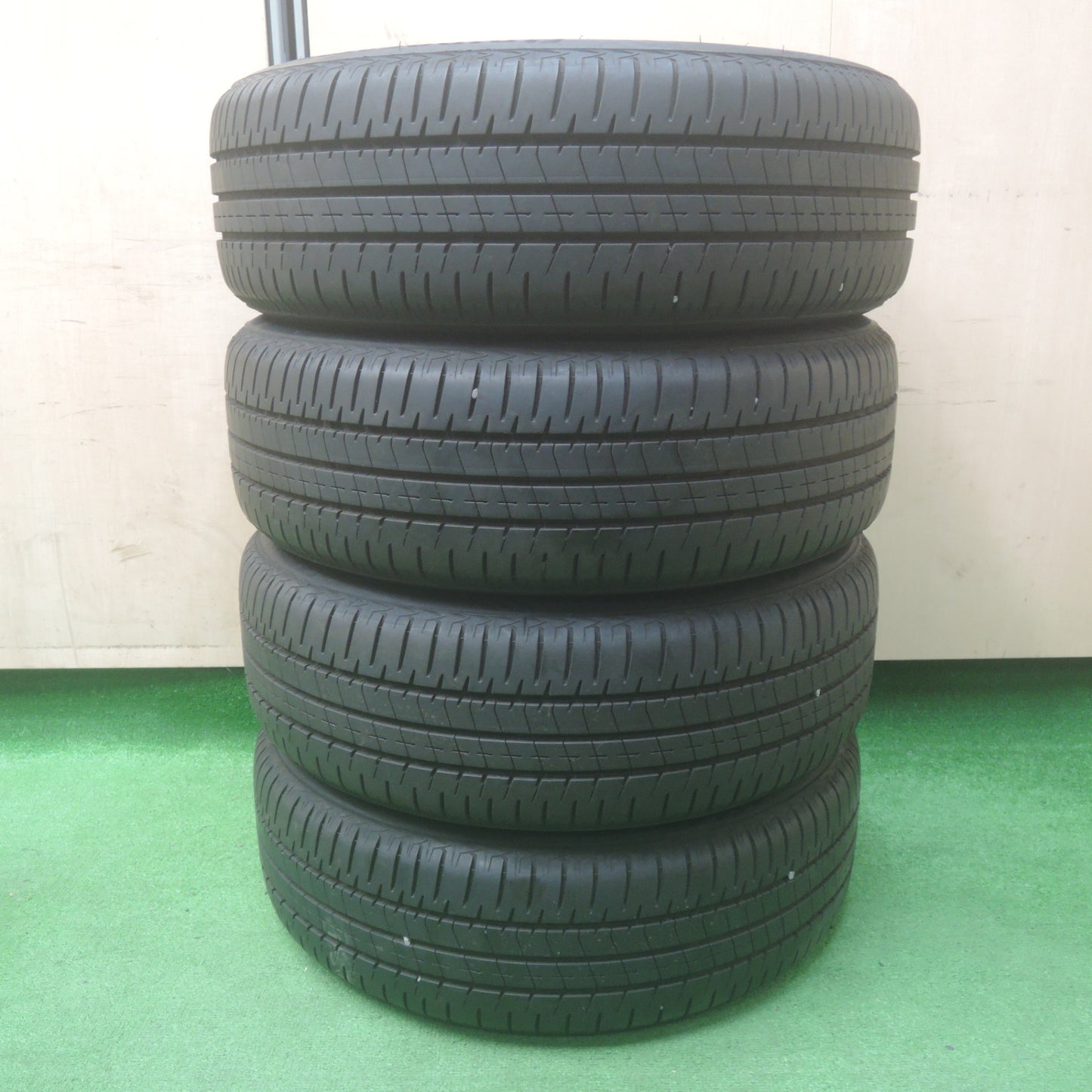 *送料無料* バリ溝！22年！9.5分★ホンダ フィット 純正 185/55R16 ブリヂストン エコピア NH200C 16インチ PCD100/4H★4033002SYノ