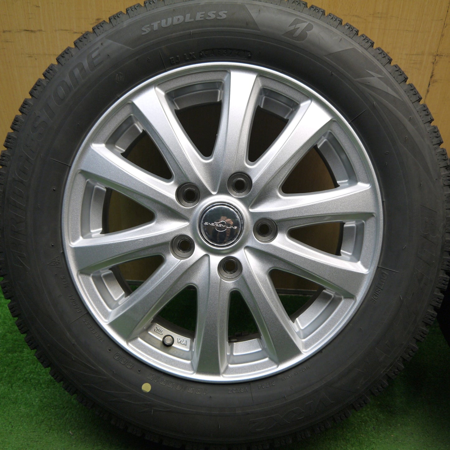 キレイ！21年★スタッドレス 185/65R15 ブリヂストン ブリザック VRX2 ENERGYLINE エナジーライン 15インチ PCD114.3/5H★5053007Hス