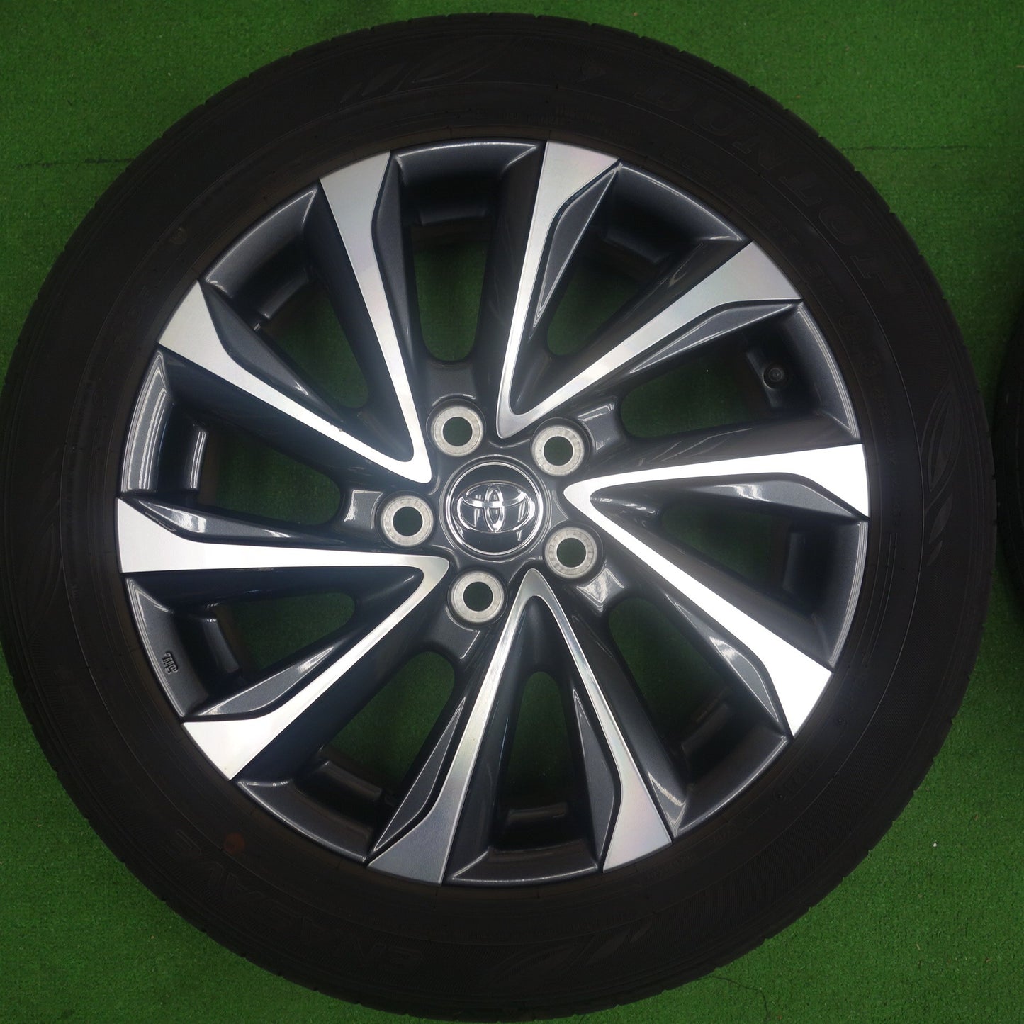 バリ溝！23年！キレイ！8.5分◎トヨタ 90系 ノア ヴォクシー S-Z 純正 205/55R17 ダンロップ エナセーブ EC300+ 17インチ PCD114.3/5H◎6062002KTノ