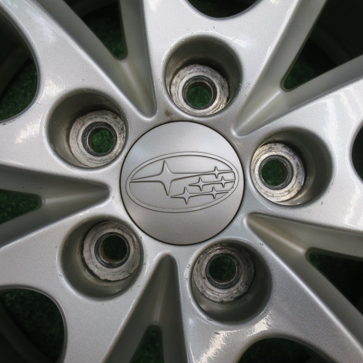 キレイ★スバル GP インプレッサ 純正 ENKEI 205/55R16 スタッドレス ピレリ アイスアシンメトリコ プラス エンケイ 16インチ PCD100/5H★5101502NJス