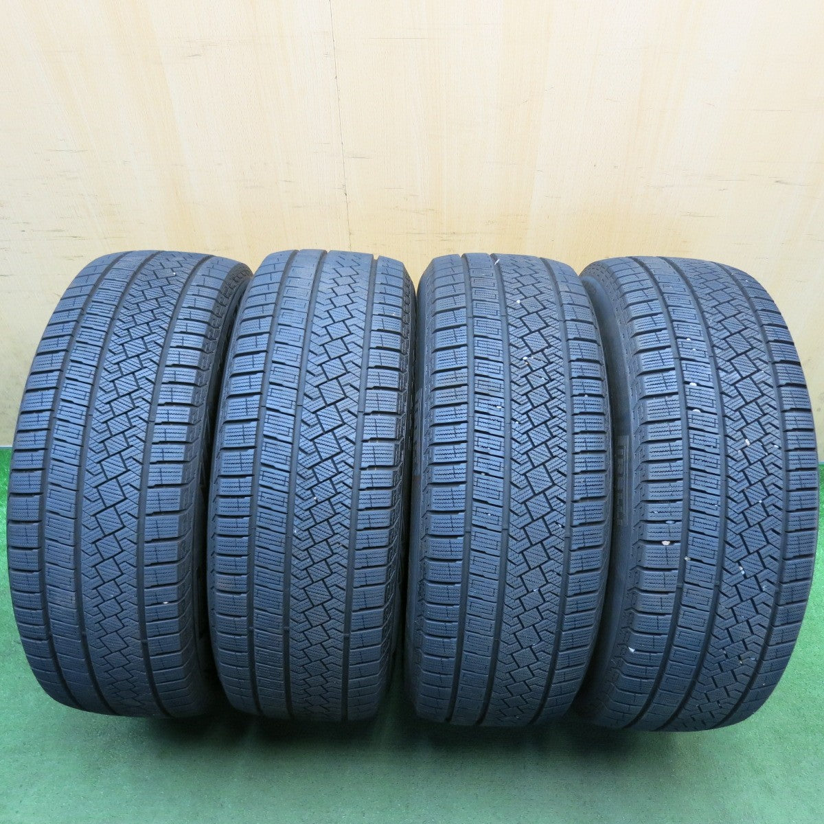 バリ溝！24年！9.5分◎BMW 等 KELLENERS 255/45R20 スタッドレス ピレリ アイスゼロ アシンメトリコ ケレナーズ 20インチ PCD112/5H◎6090307HAス