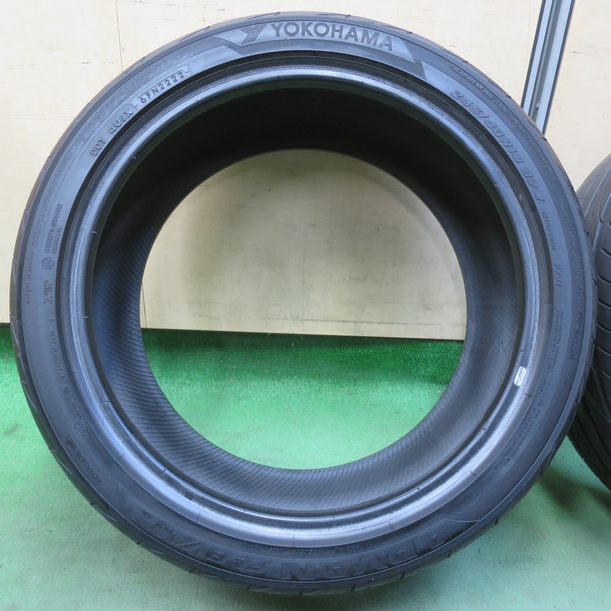 バリ溝！22年！9.5分★245/40R18 ヨコハマ アドバン FLEVA V701 タイヤ フレバ 18インチ インプレッサ クラウン RX8 等★6050605イノタ