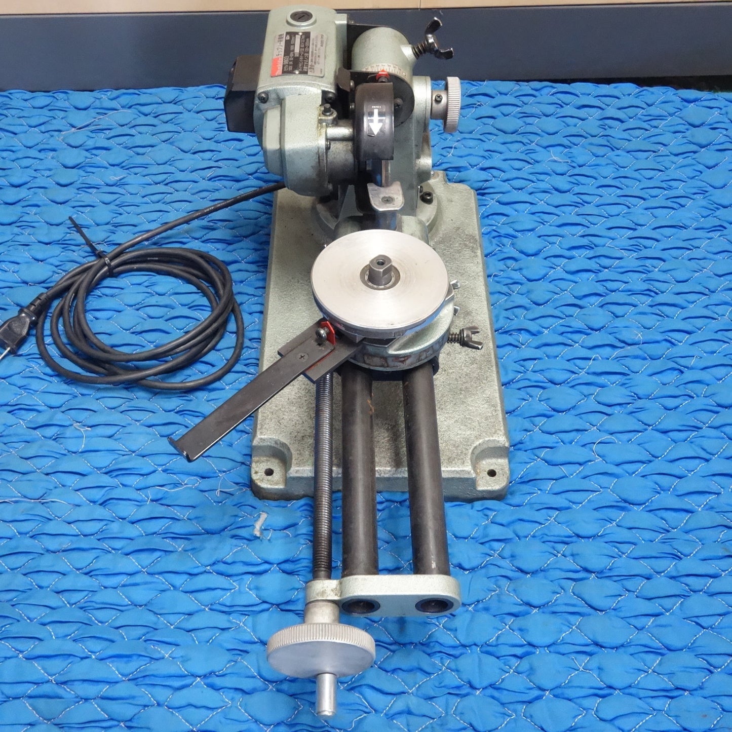 [送料無料] ☆マキタ チップソー ダイヤモンド 研磨機 120-500mm 100V 9803 外箱付き 電動 工具☆