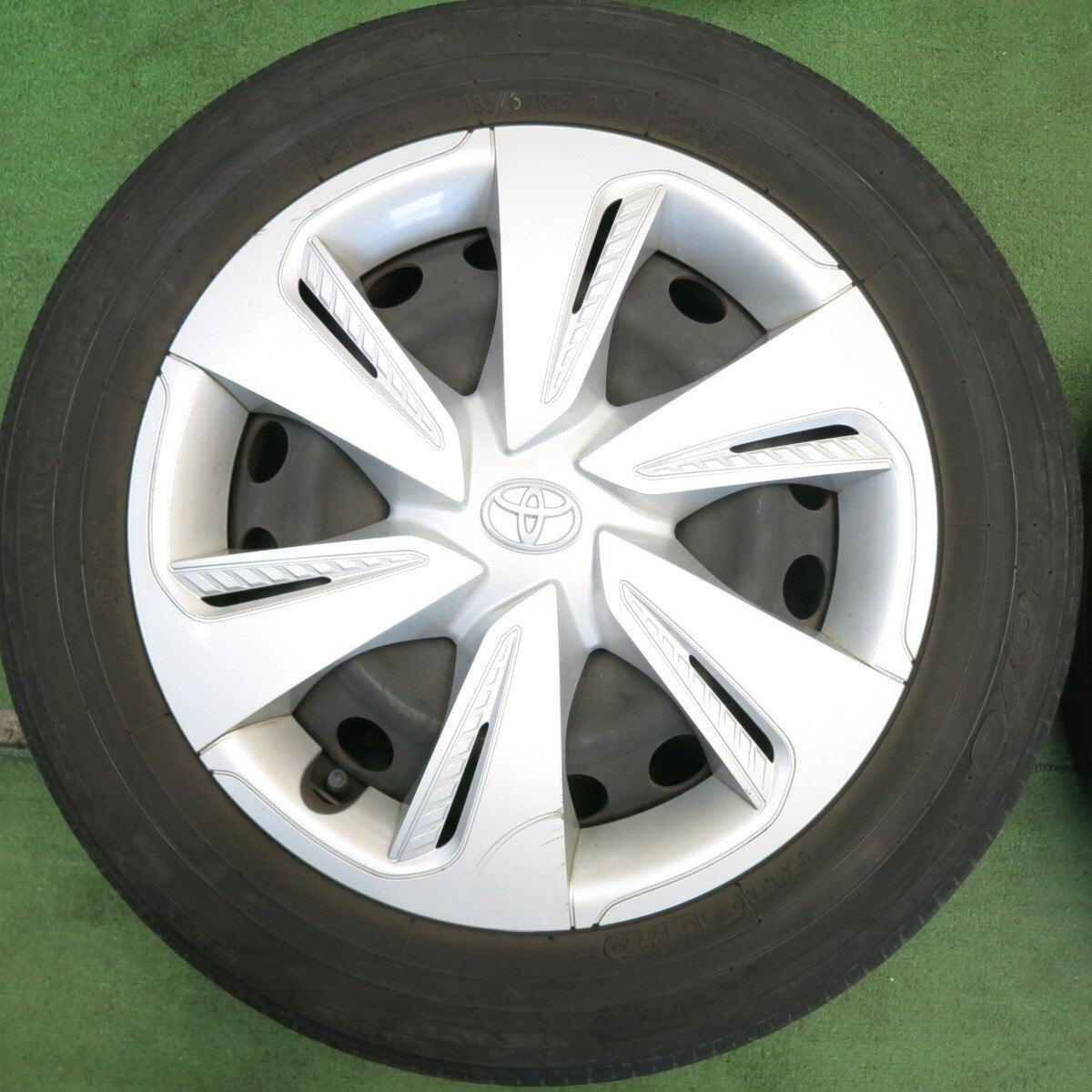 4本価格◎トヨタ 170系 シエンタ 純正 スチール 185/60R15 トーヨー ナノエナジー J63 15インチ PCD100/5H◎6052802HAノ