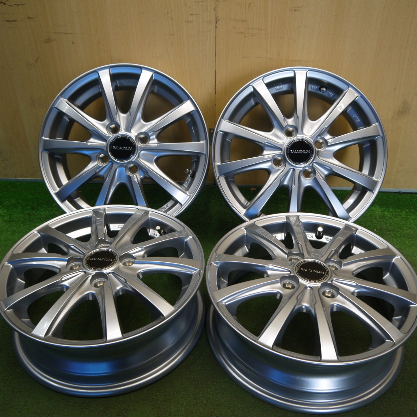 未使用★BALMINUM LS10 バルミナ 14インチ ホイール 14×4.5J PCD100/4H★6042203Hホ