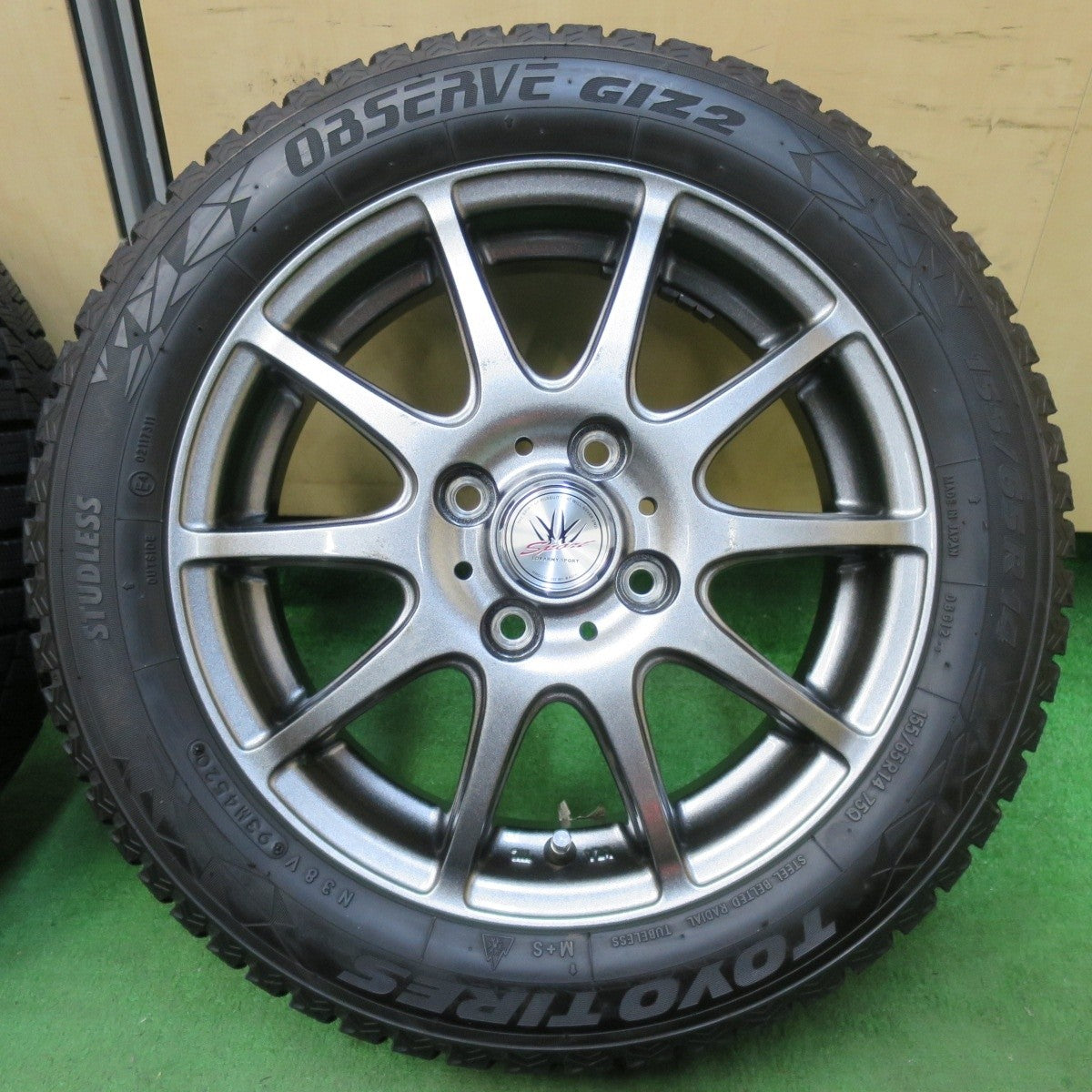 バリ溝！9.5分★LOXARNY SPORT BADX 155/65R14 スタッドレス トーヨー オブザーブ GIZ2 ロクサーニ 14インチ PCD100/4H★5011310イス