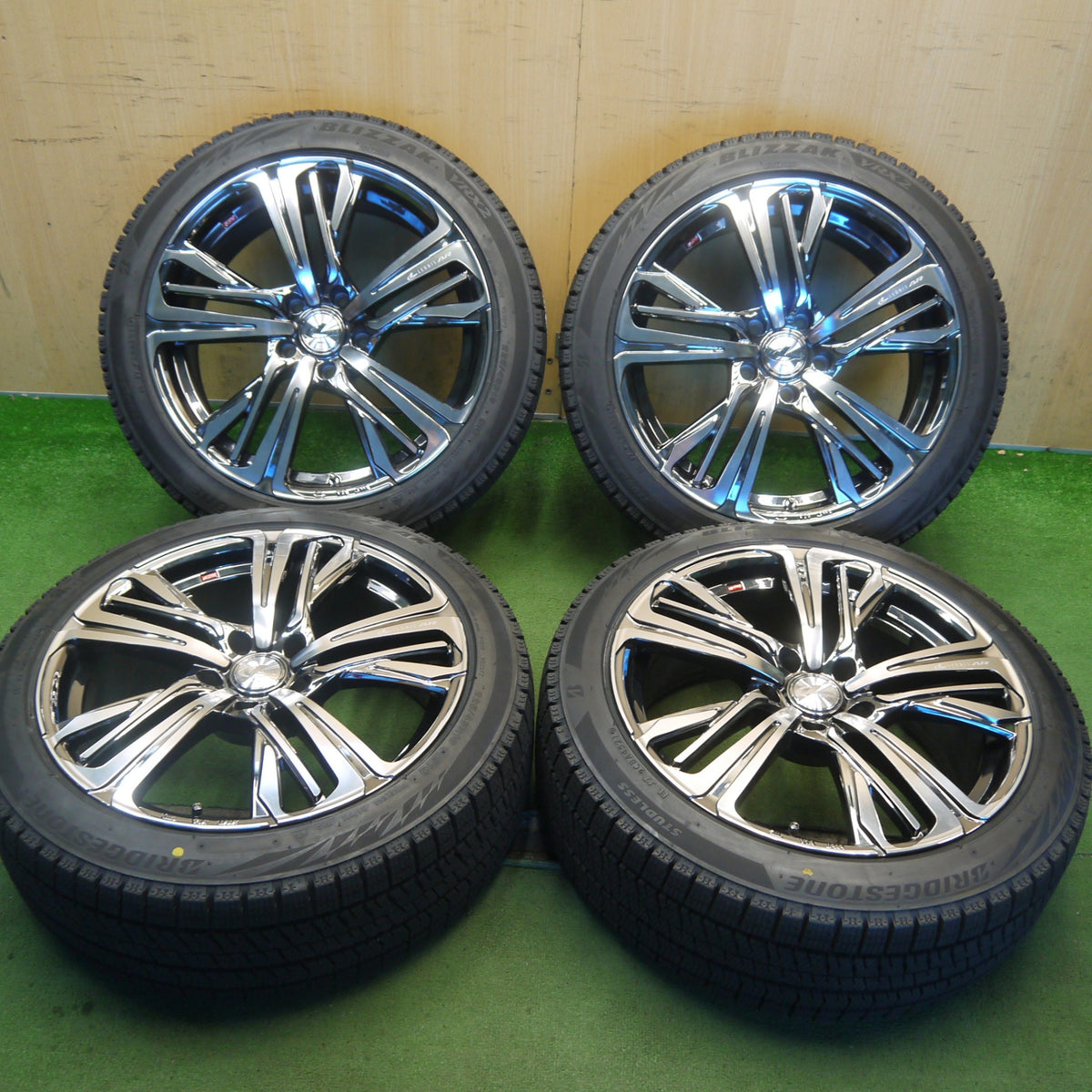 バリ溝！キレイ！9.5分◎LEONIS AR 225/45R18 スタッドレス ブリヂストン ブリザック VRX2 レオニス 18インチ PCD114.3/5H◎6082404Hス