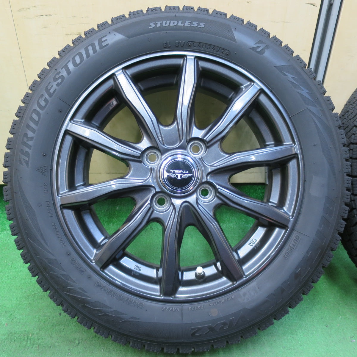 [送料無料] バリ溝！22年！キレイ！9分★スタッドレス 155/65R14 ブリヂストン ブリザック VRX2 TEAD テッド 14インチ PCD100/4H★5010606イス